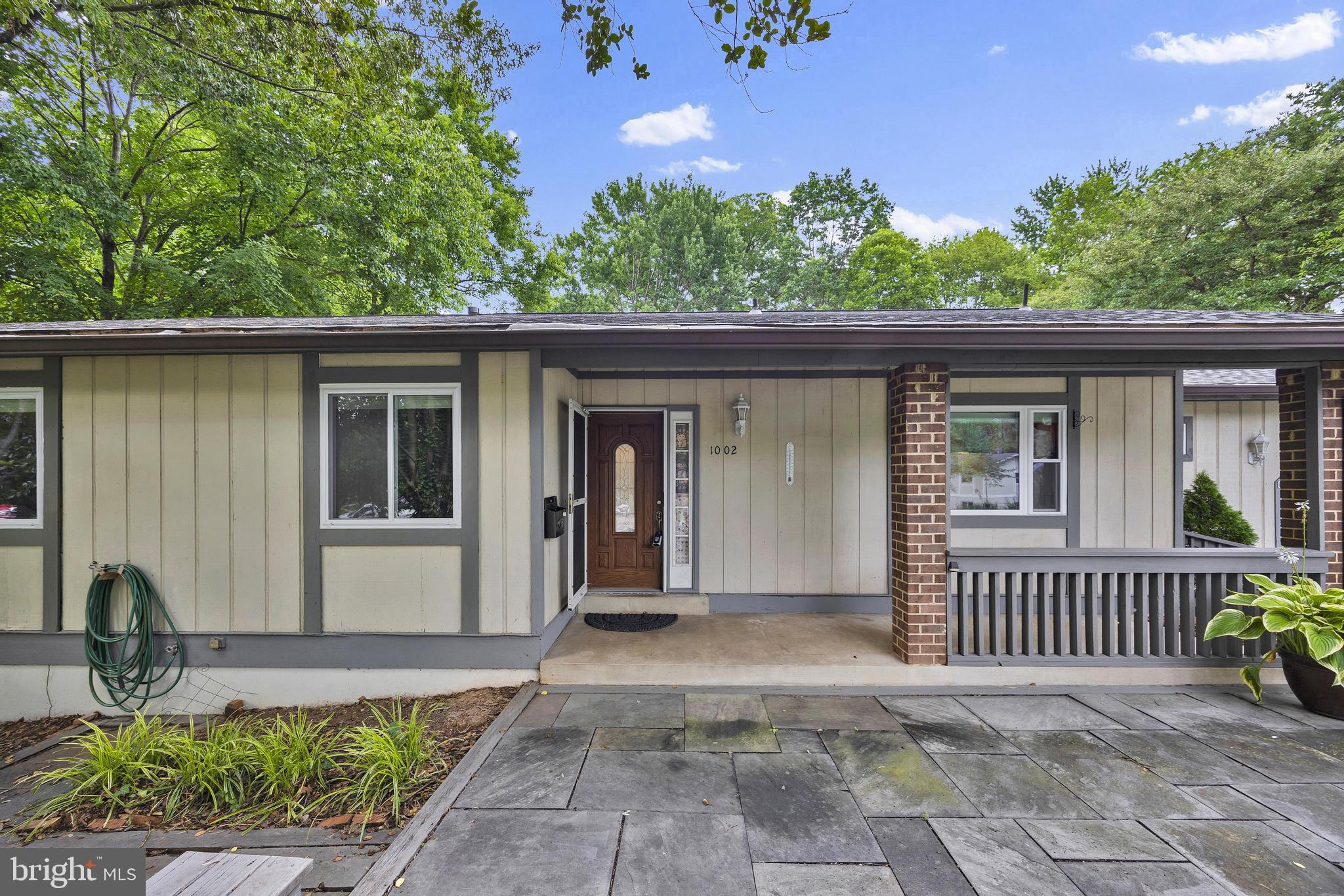 HALCYON OF HERNDON - Residential