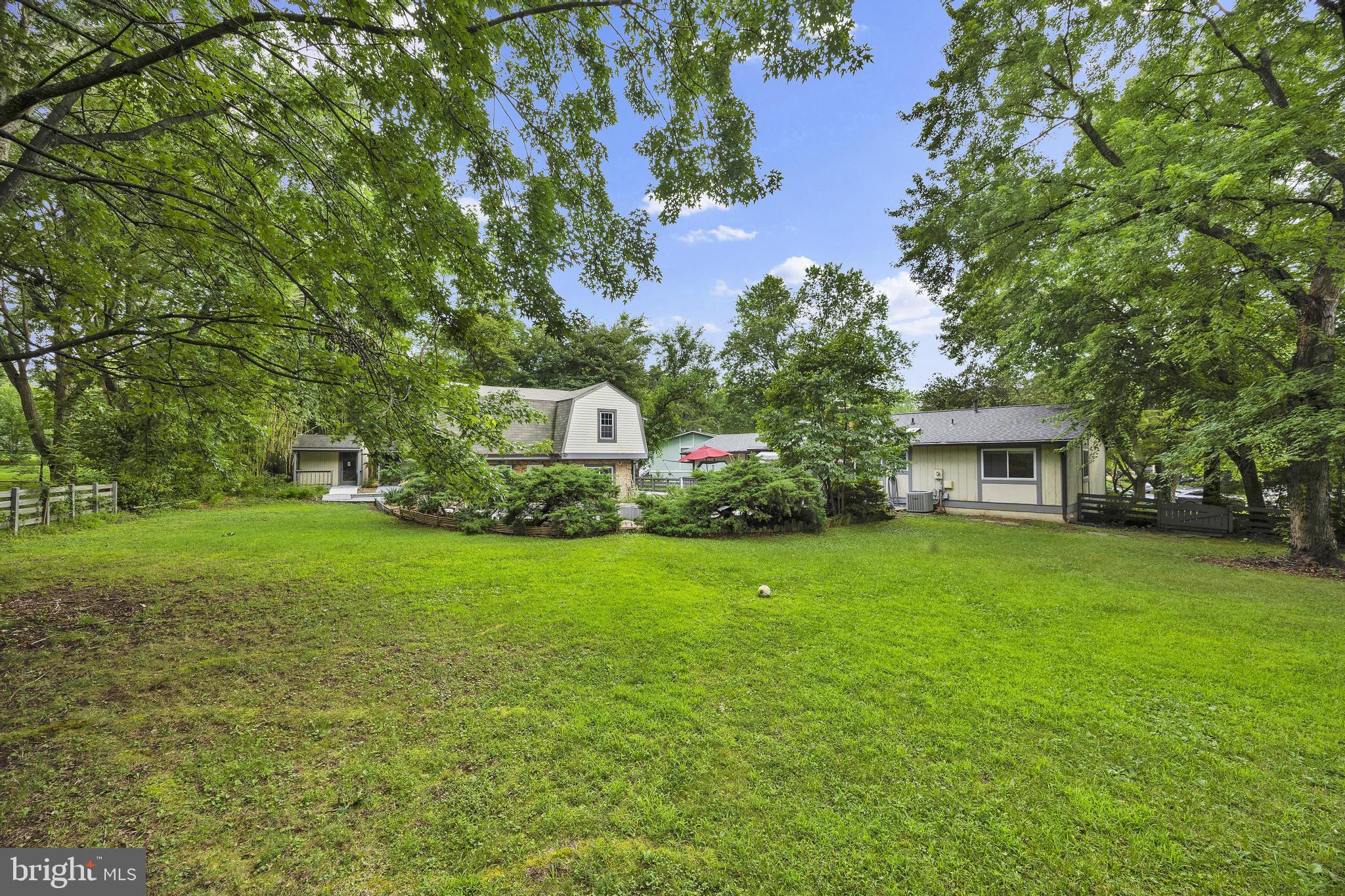 HALCYON OF HERNDON - Residential