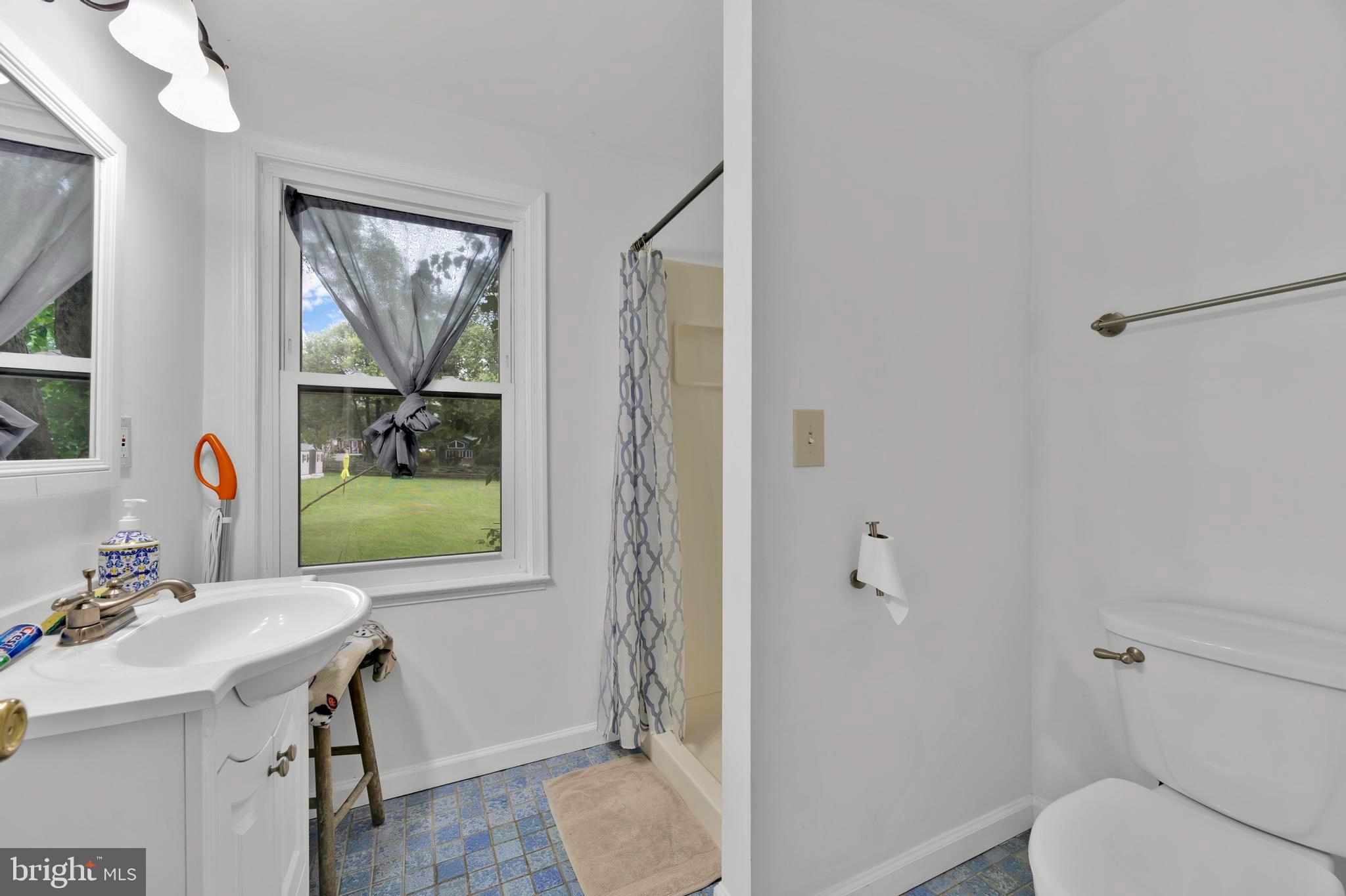 HALCYON OF HERNDON - Residential