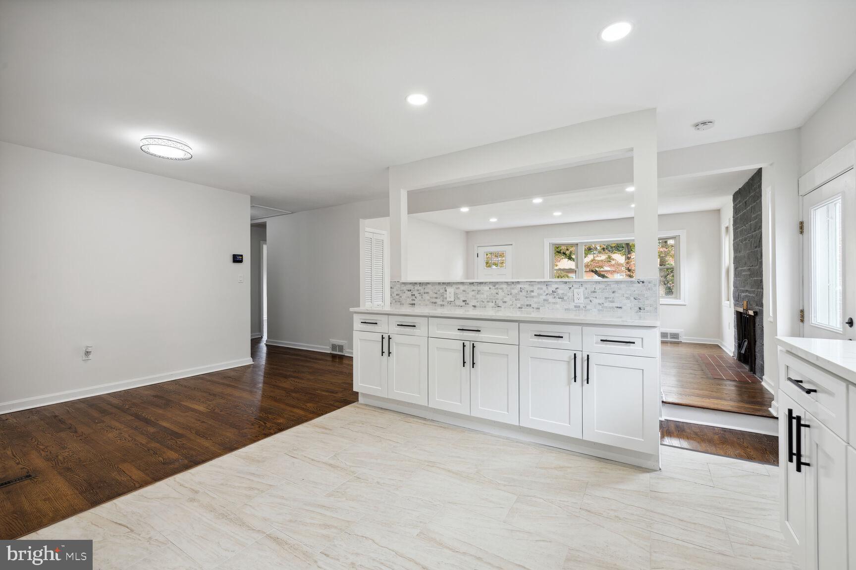 VILLA ESTATES - Residential