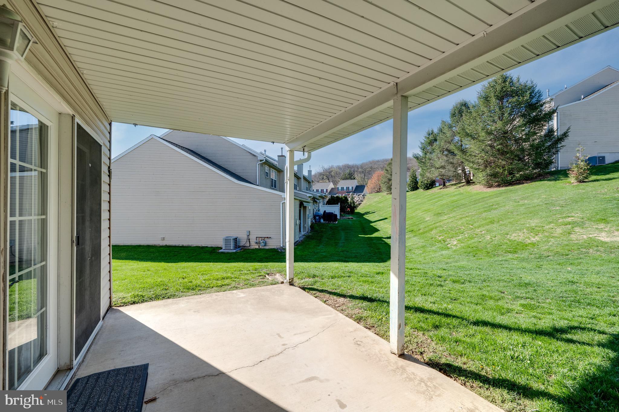 THOMAS GARDENS - Residential