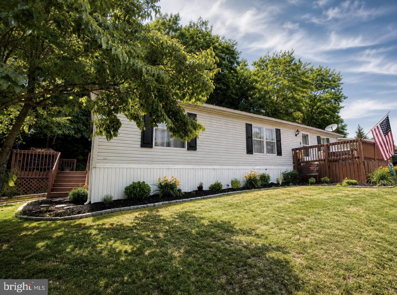 Welcome to 54 Cherokee Drive in Windsor, where comfort, convenience, and affordability come together. This well-maintained home offers a bright and inviting layout with spacious living areas, a functional kitchen, and comfortable bedrooms designed for everyday living.

Enjoy the ease of one-level living, plenty of natural light, and outdoor space perfect for relaxing or entertaining. Whether you're a first-time buyer, looking to downsize, or searching for an affordable place to call home, this property is full of potential.

Conveniently located near local amenities while still offering a peaceful setting, 54 Cherokee Drive is move-in ready and waiting for its next owner. Schedule your private showing today and see all this charming home has to offer!