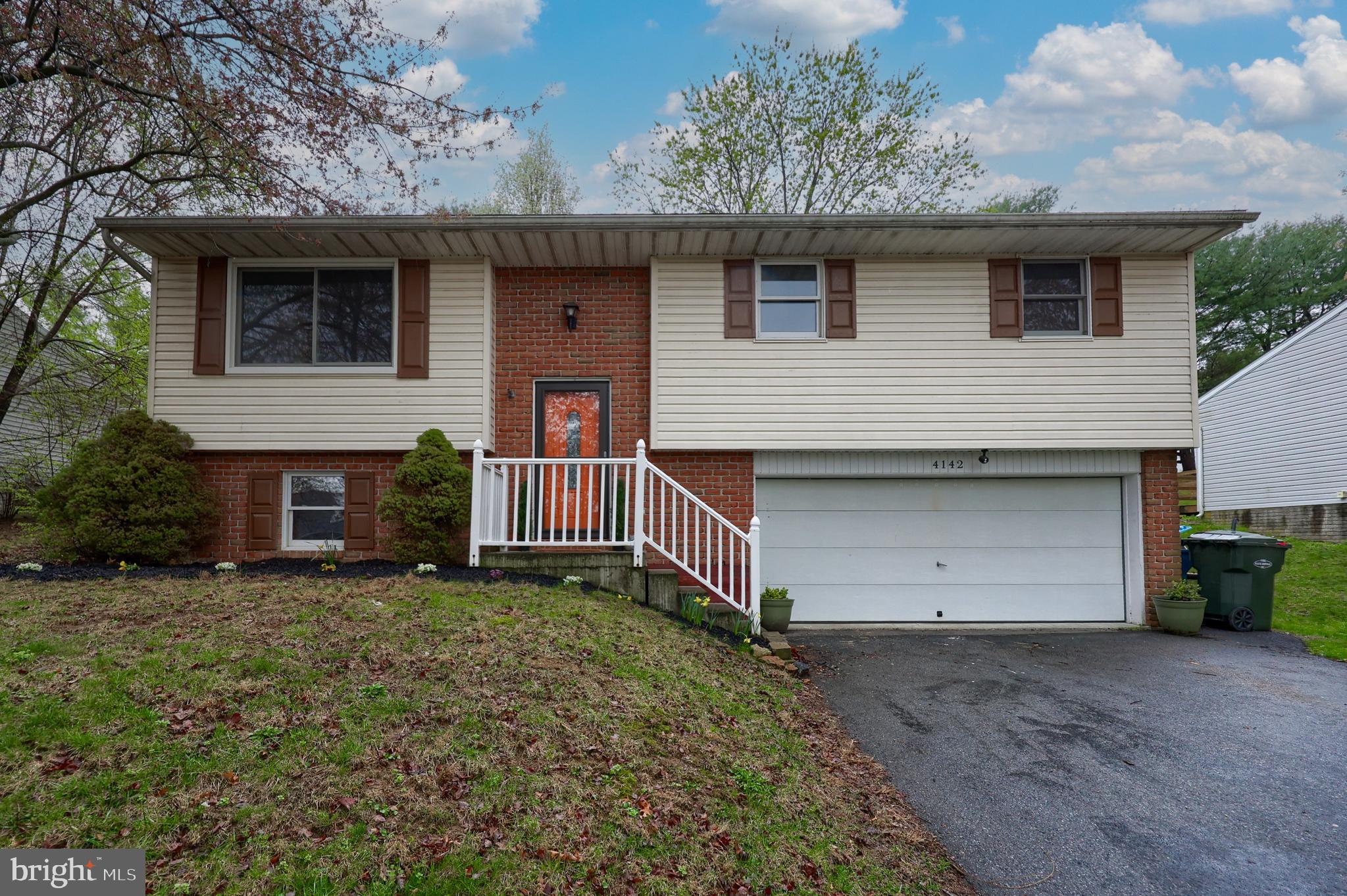 BRIDGE VALLEY - Residential