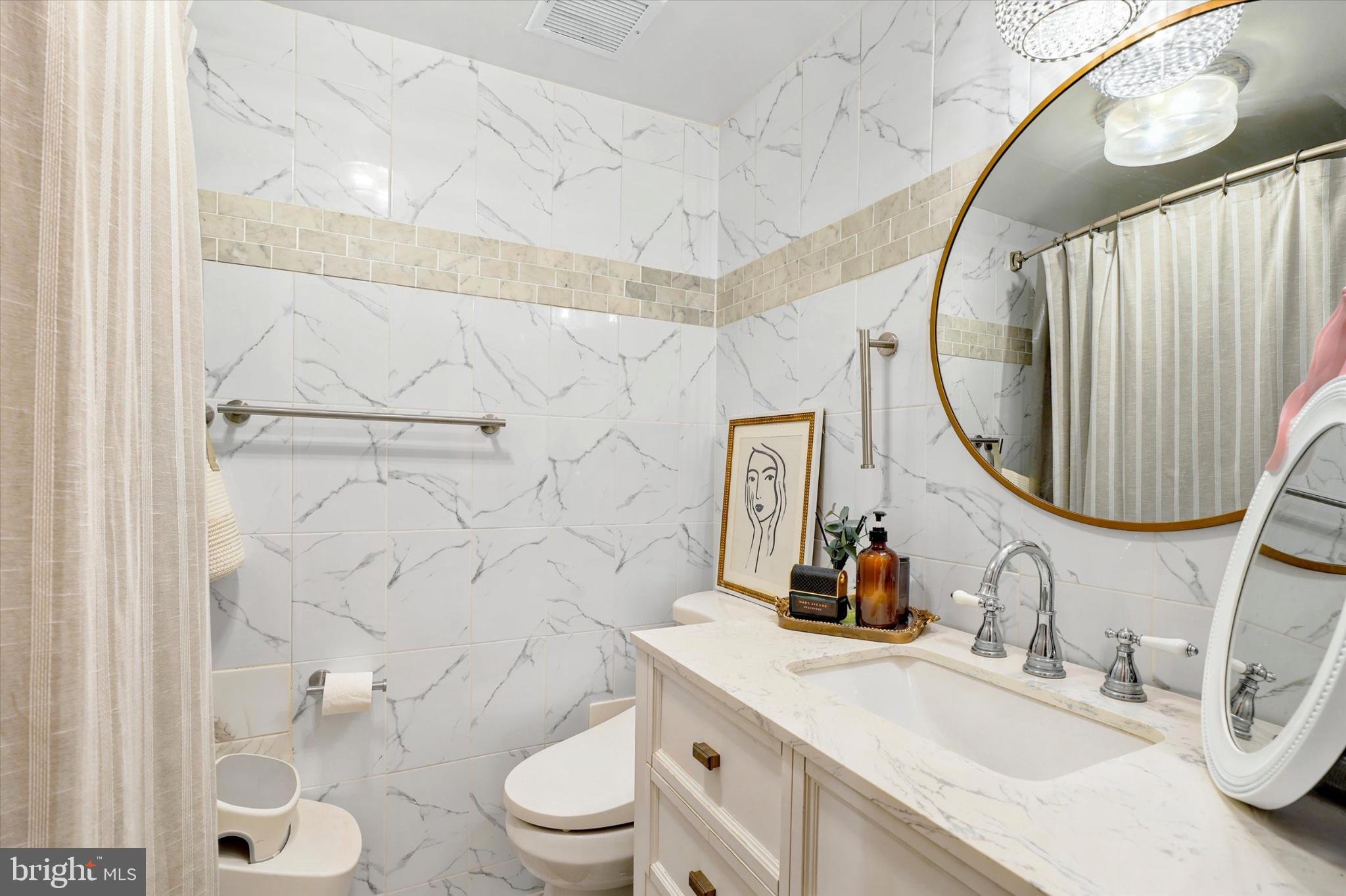 JENKINTOWN - Residential