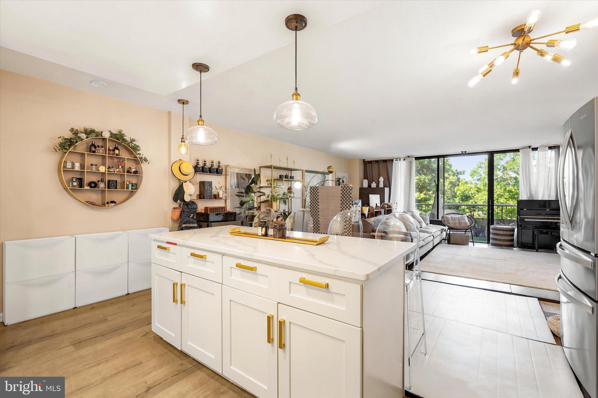 JENKINTOWN - Residential