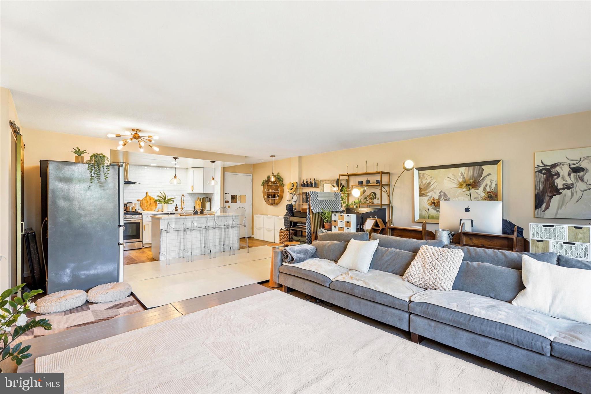 JENKINTOWN - Residential