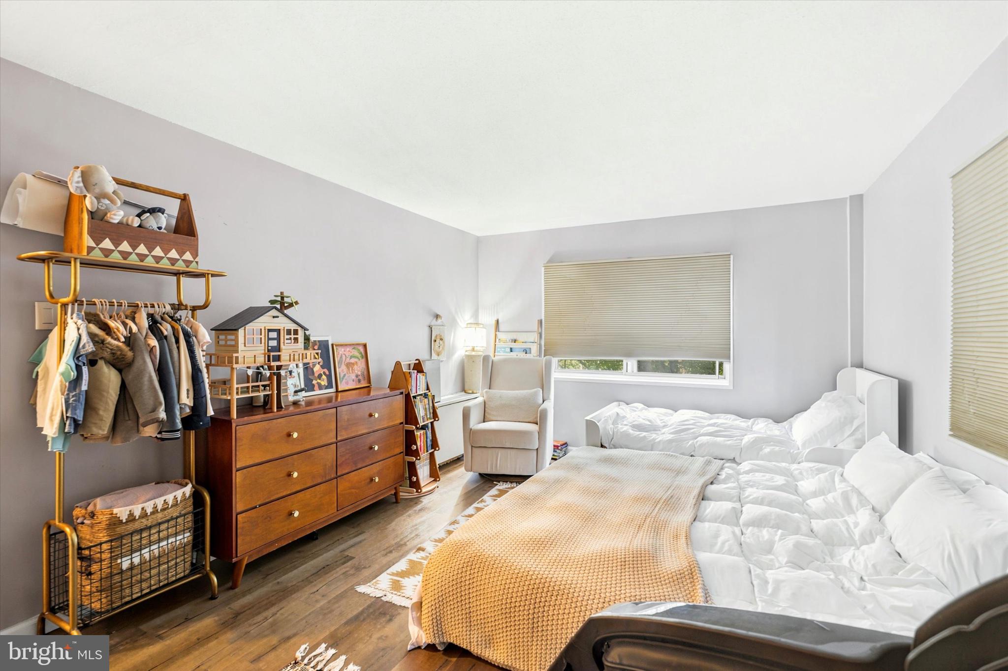 JENKINTOWN - Residential