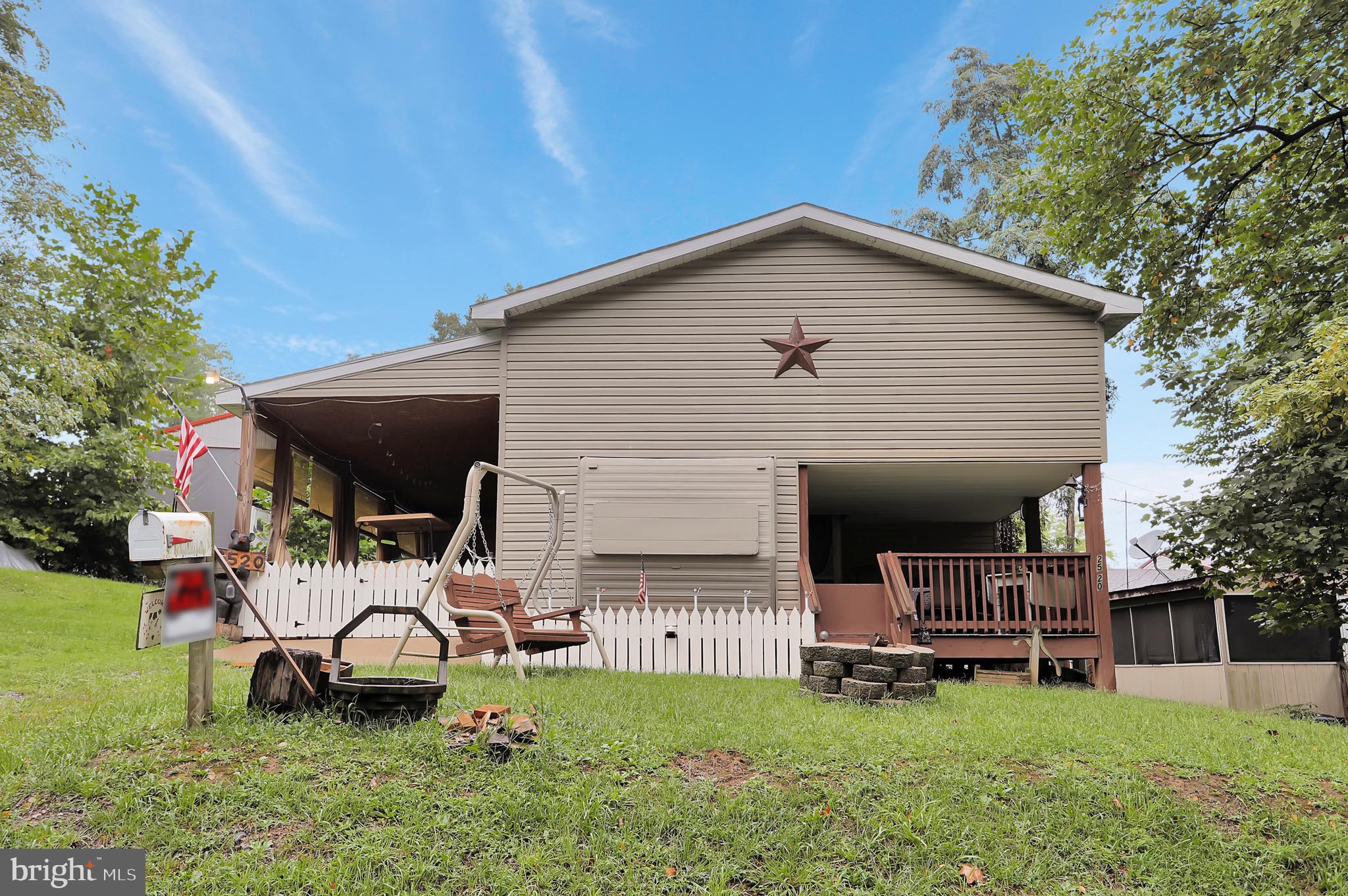 RIVER BEND - Residential