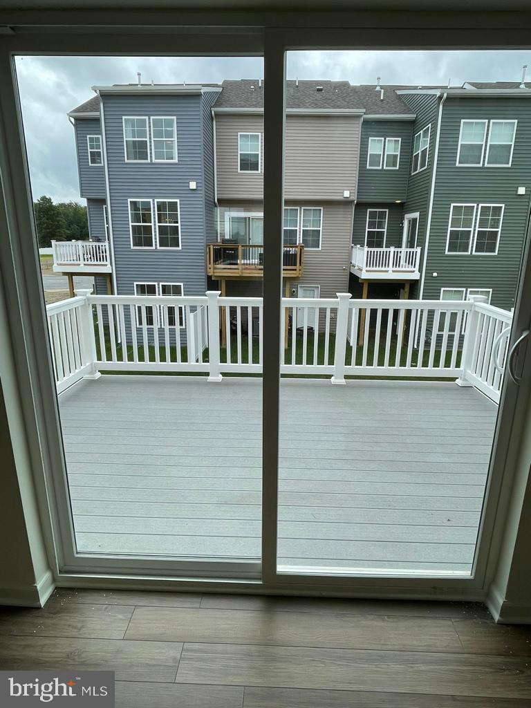 FREEDOM MANOR - Residential Lease