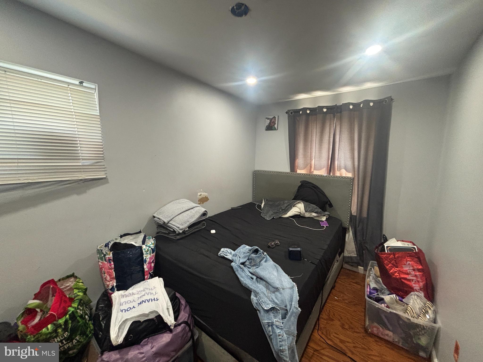 LAKELAND - Residential