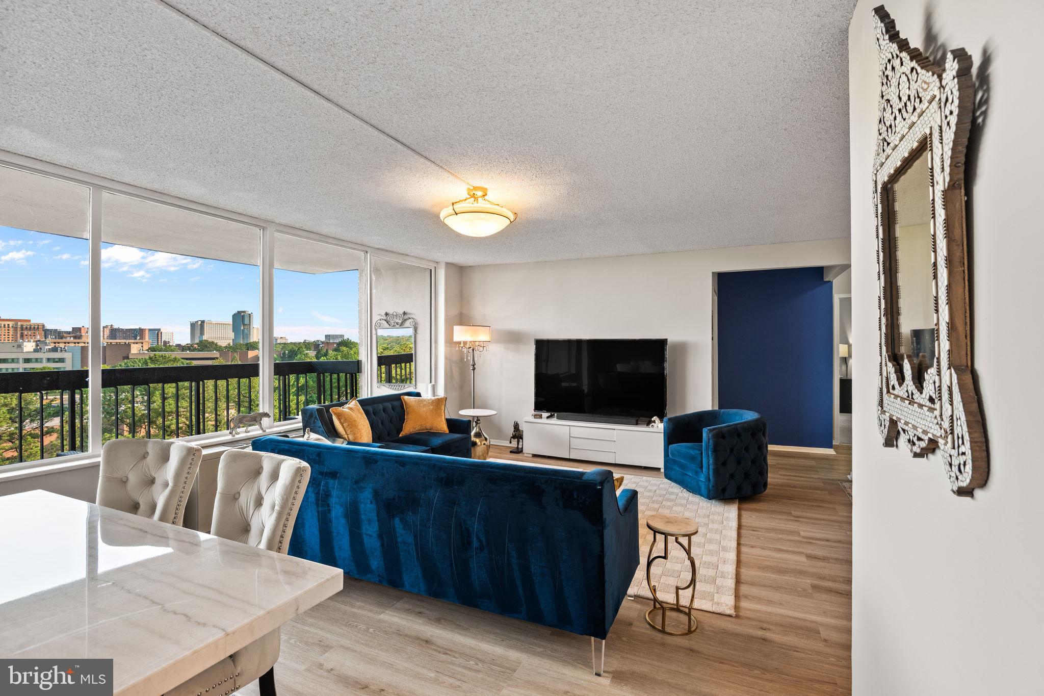 SKYLINE PLAZA - Residential