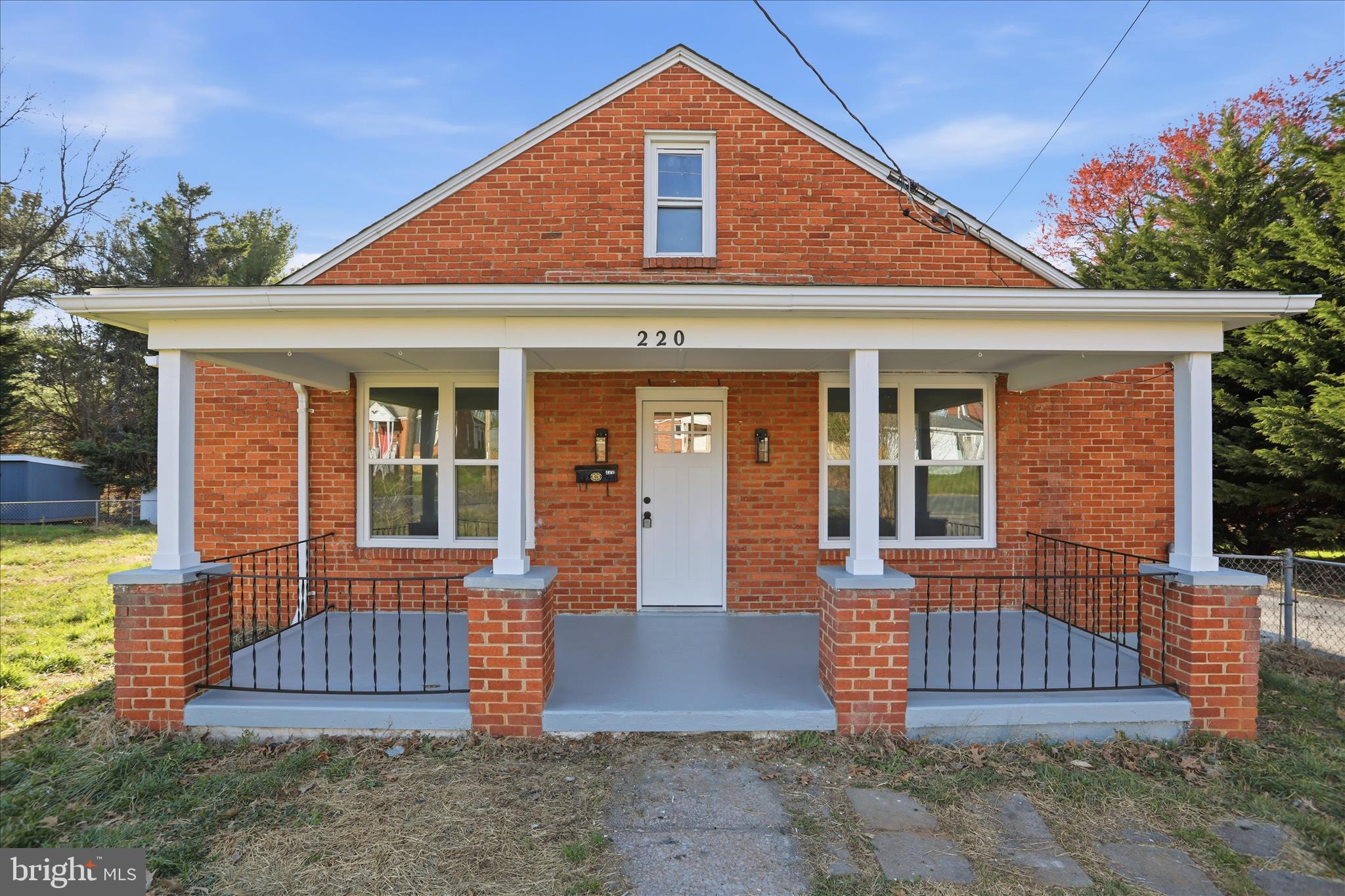 Welcome to 220 Manassas Ave in charming Front Royal! This beautifully renovated 3-bedroom, 1.5-bath home was updated in 2026 and is move-in ready. Step inside to find brand new LVP flooring, fresh paint throughout, and new interior doors. The stunning kitchen features quartz countertops, new cabinetry, and stainless steel appliances, perfect for both everyday living and entertaining. Enjoy additional living space with nearly 300 finished square feet in the basement, ideal for a home office, gym, rec room, or guest space.  New roof and windows were also updated! Conveniently located just minutes from historic downtown Front Royal, you’ll have easy access to local shops, restaurants, and attractions, as well as outdoor adventures at Shenandoah National Park and scenic drives along Skyline Drive. Commuters will appreciate quick access to major routes, including I-66. This turnkey home offers modern updates, flexible living space, and a prime location—don’t miss your opportunity to make it yours!