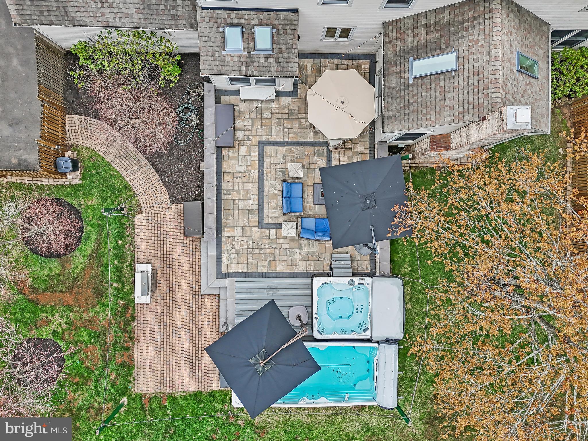 BROOKFIELD AT FARM - Residential