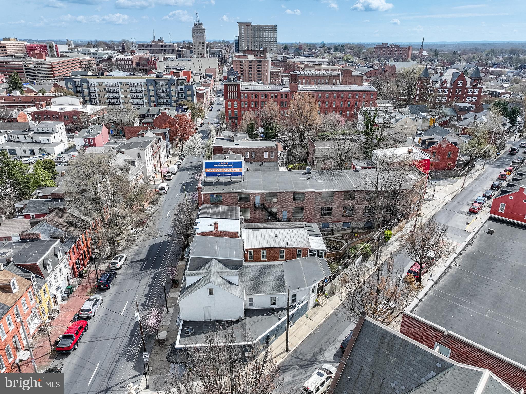 DOWNTOWN LANCASTER - Residential Income