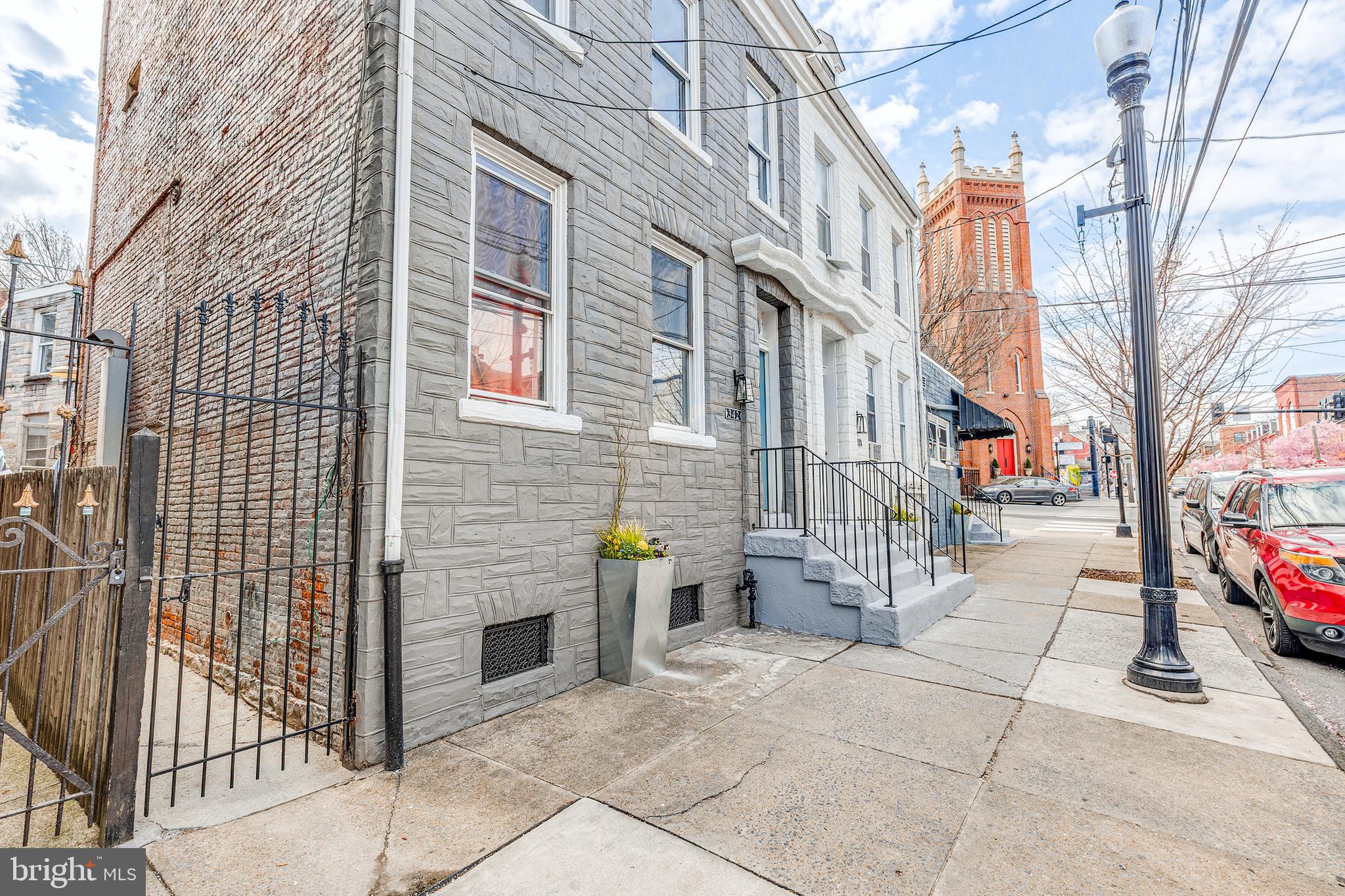 DOWNTOWN LANCASTER - Residential Income
