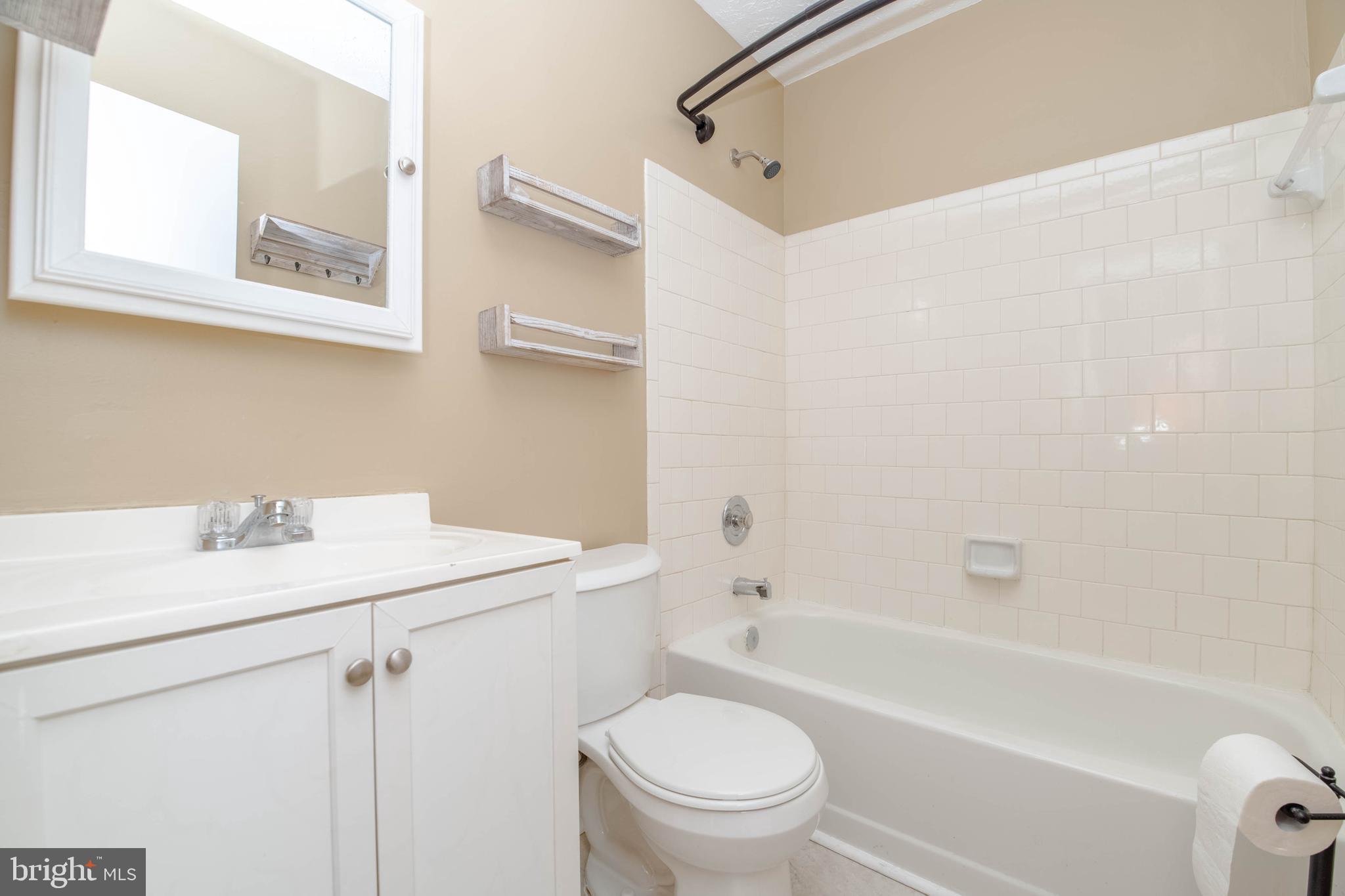 CARROLL CREST - Residential