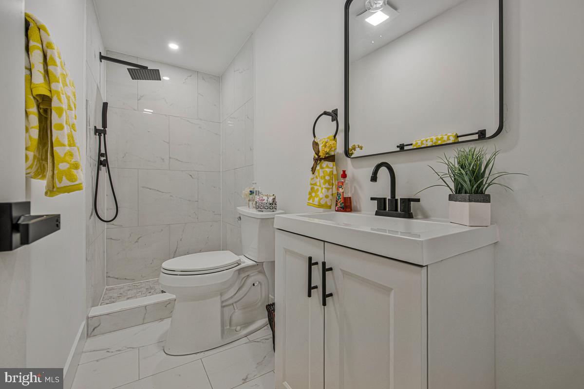 RIDGEWAY ESTATES - Residential