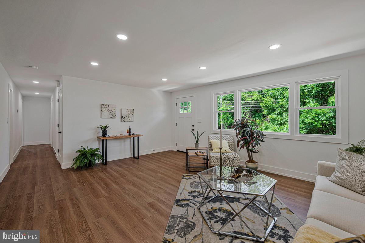 RIDGEWAY ESTATES - Residential