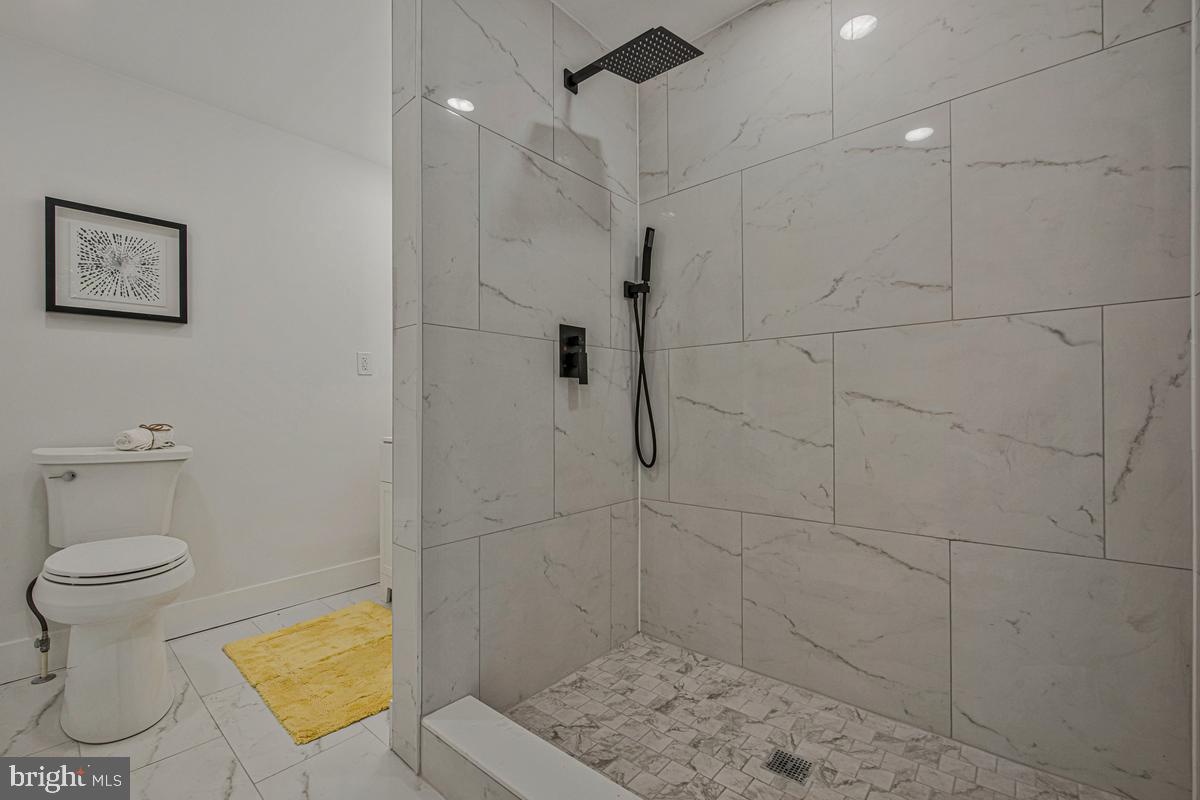 RIDGEWAY ESTATES - Residential