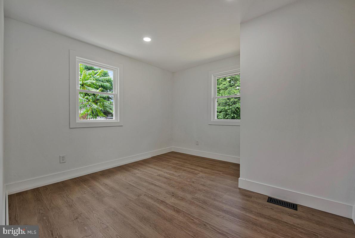 RIDGEWAY ESTATES - Residential