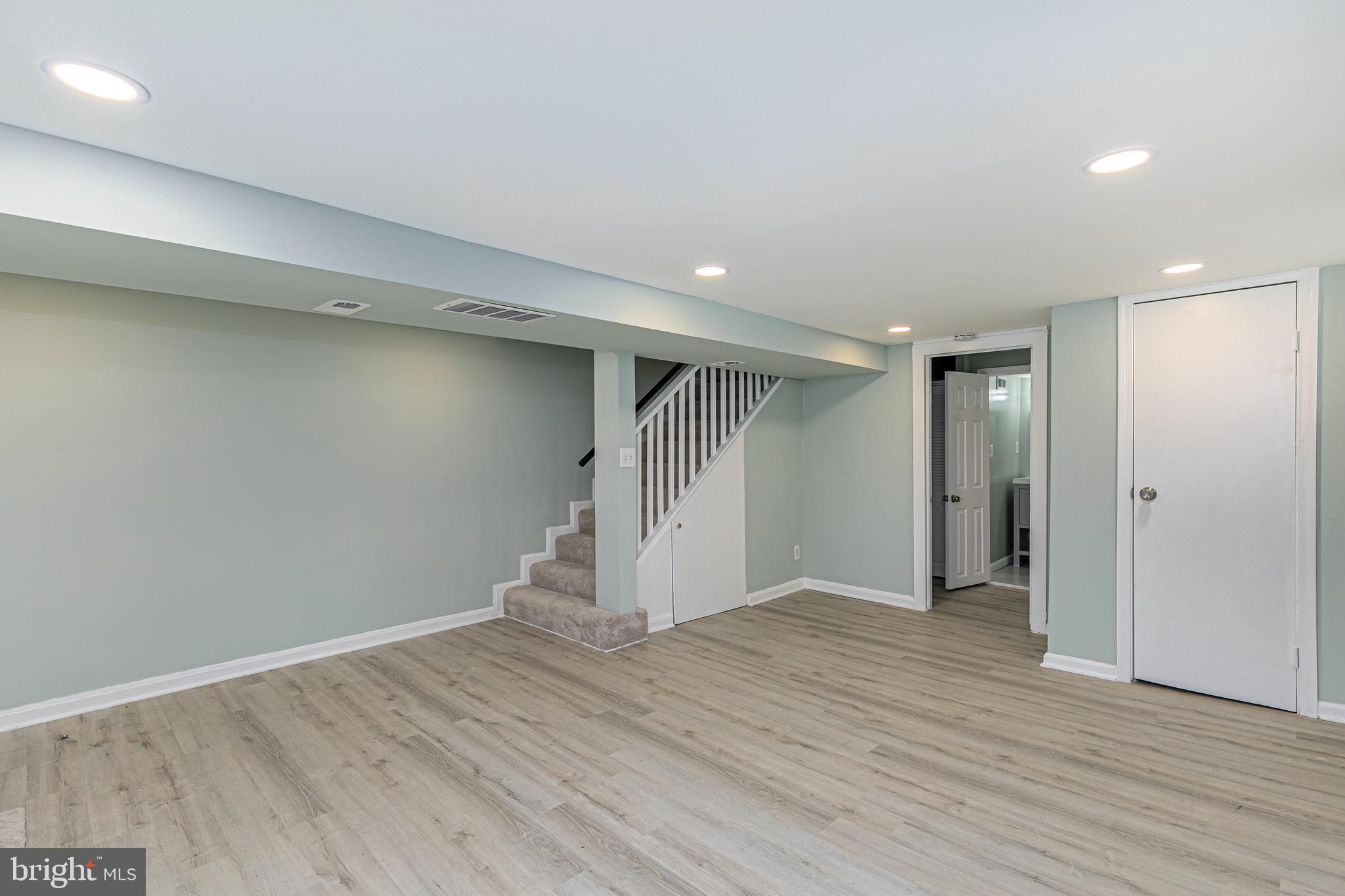 GLASSMANOR - Residential
