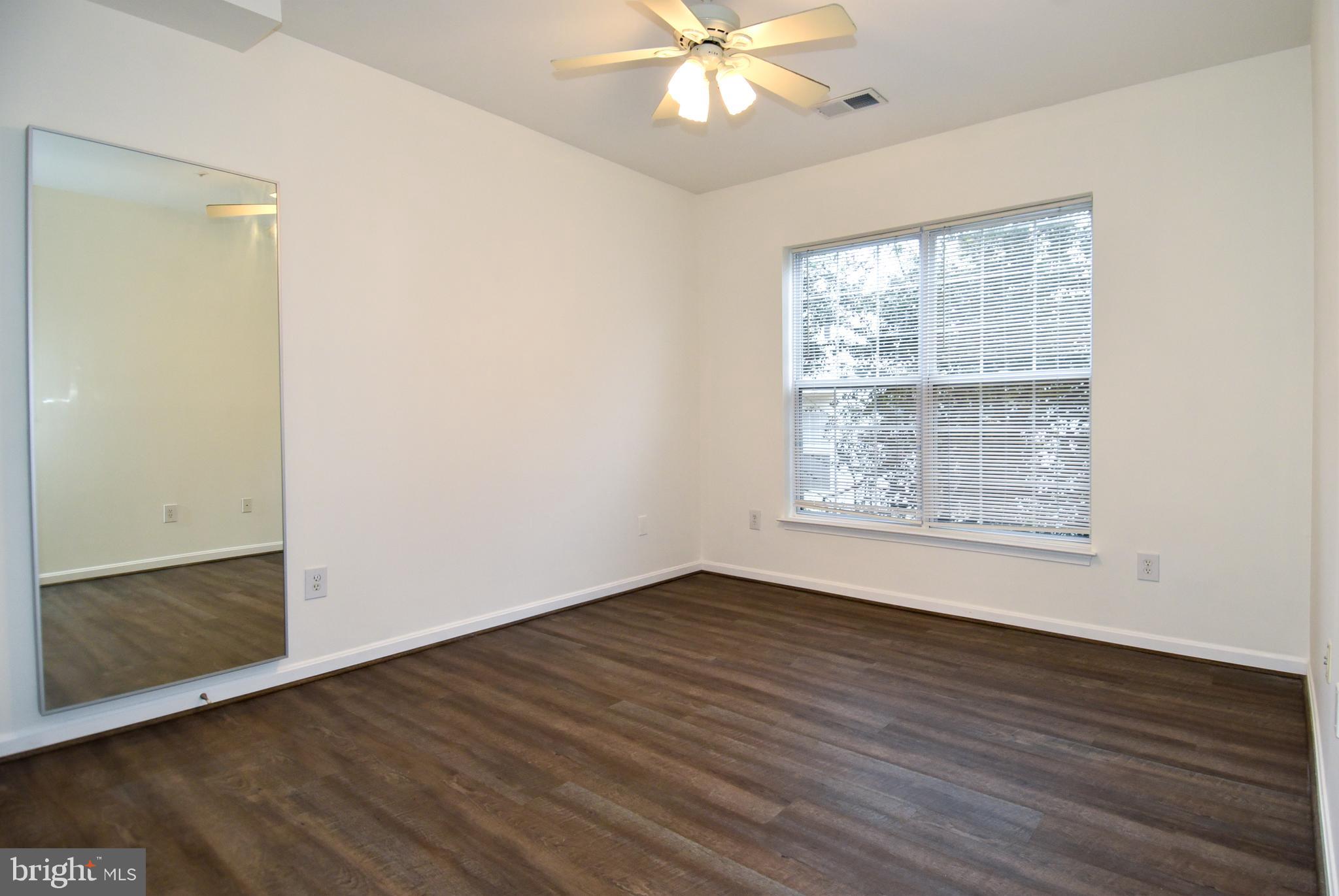 FOUNDERS WALK - Residential Lease