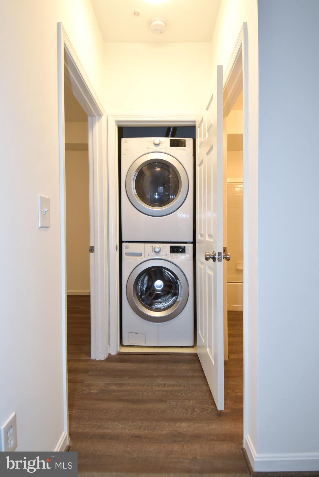 FOUNDERS WALK - Residential Lease