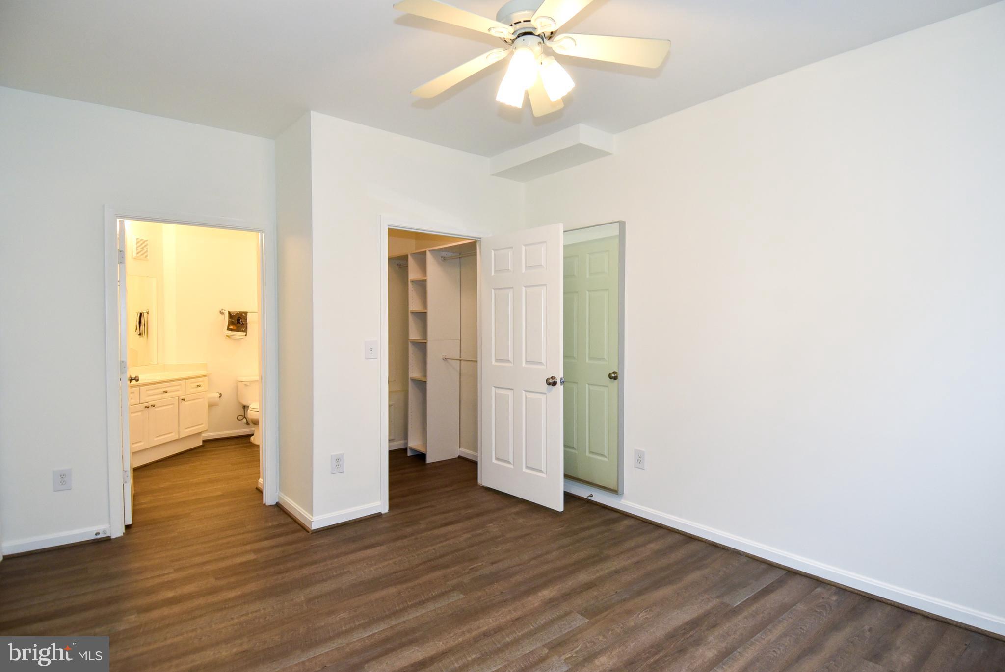 FOUNDERS WALK - Residential Lease