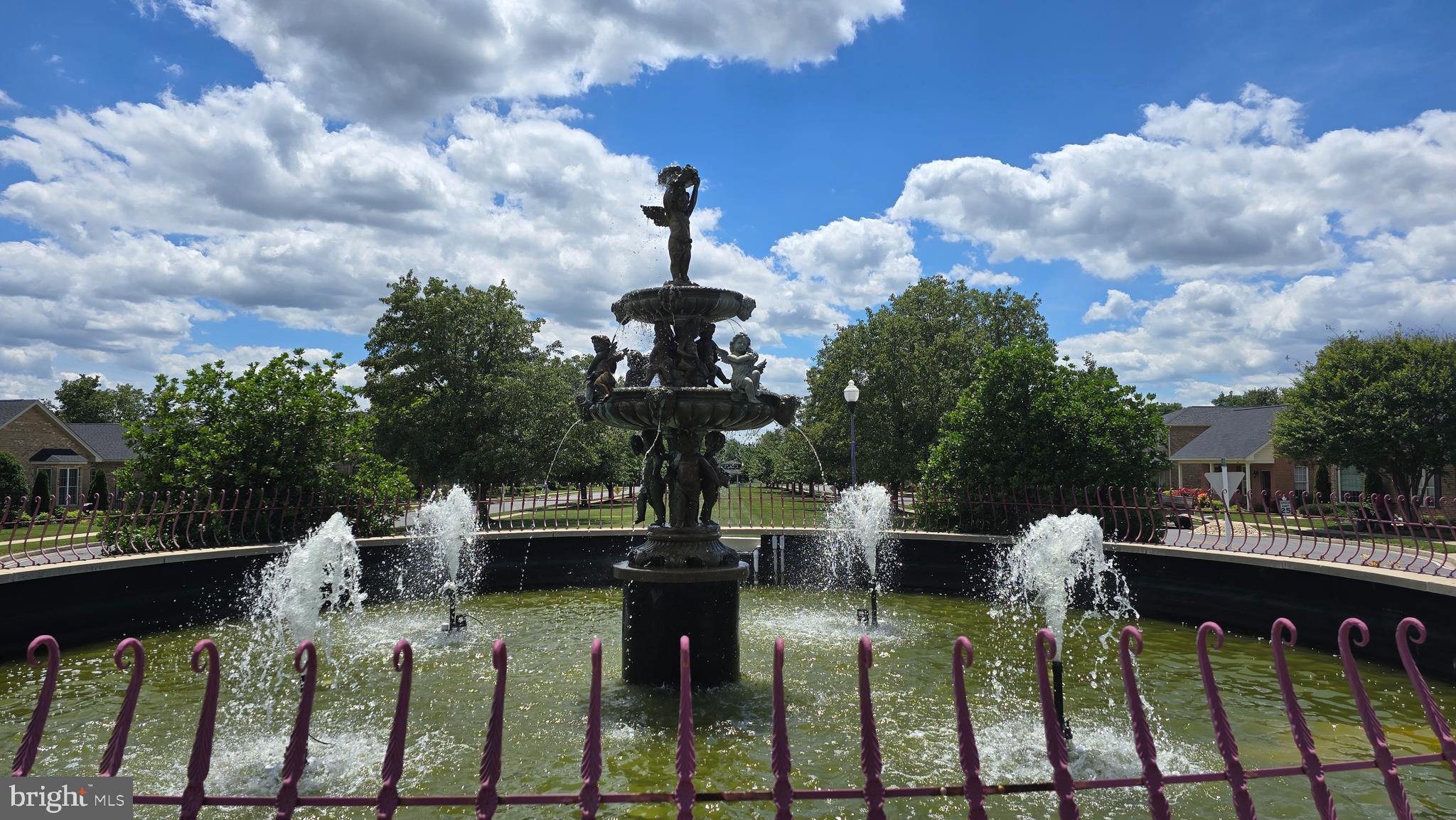 GREENWICH PARK - Residential