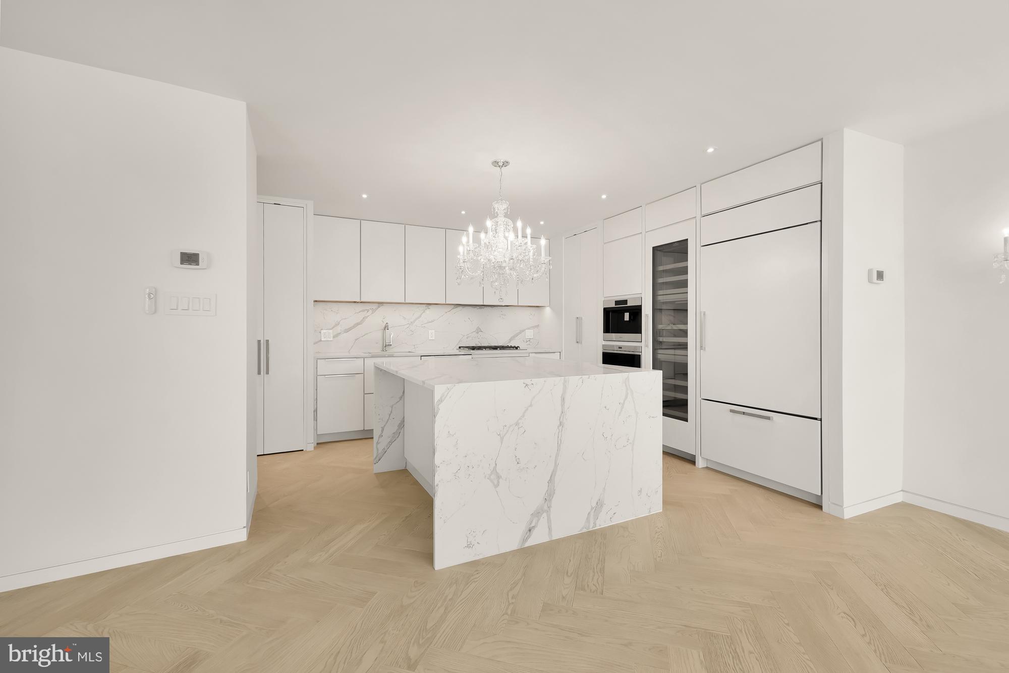 FOGGY BOTTOM - Residential