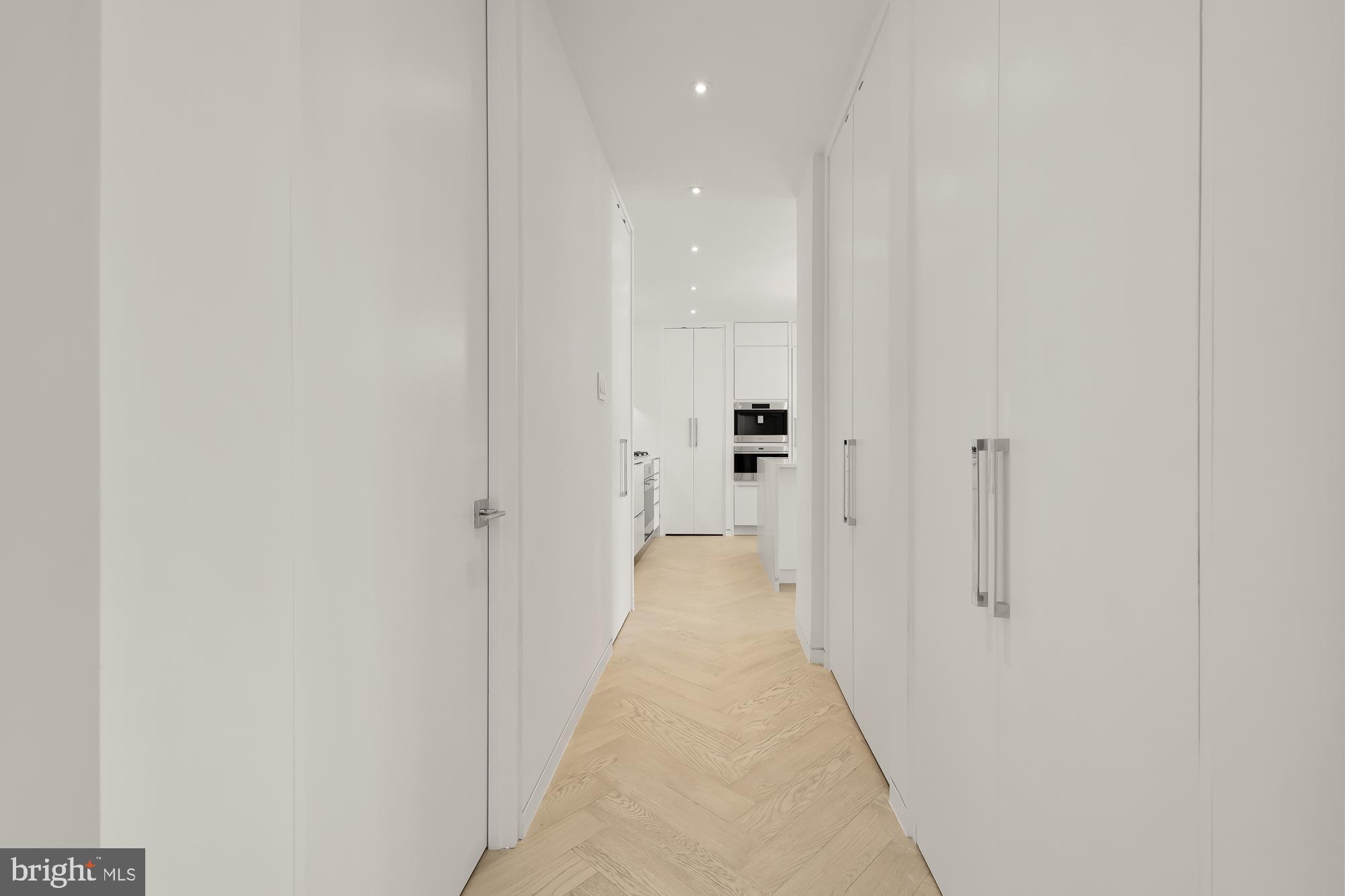 FOGGY BOTTOM - Residential