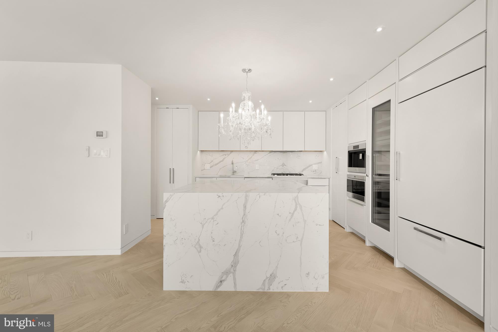 FOGGY BOTTOM - Residential