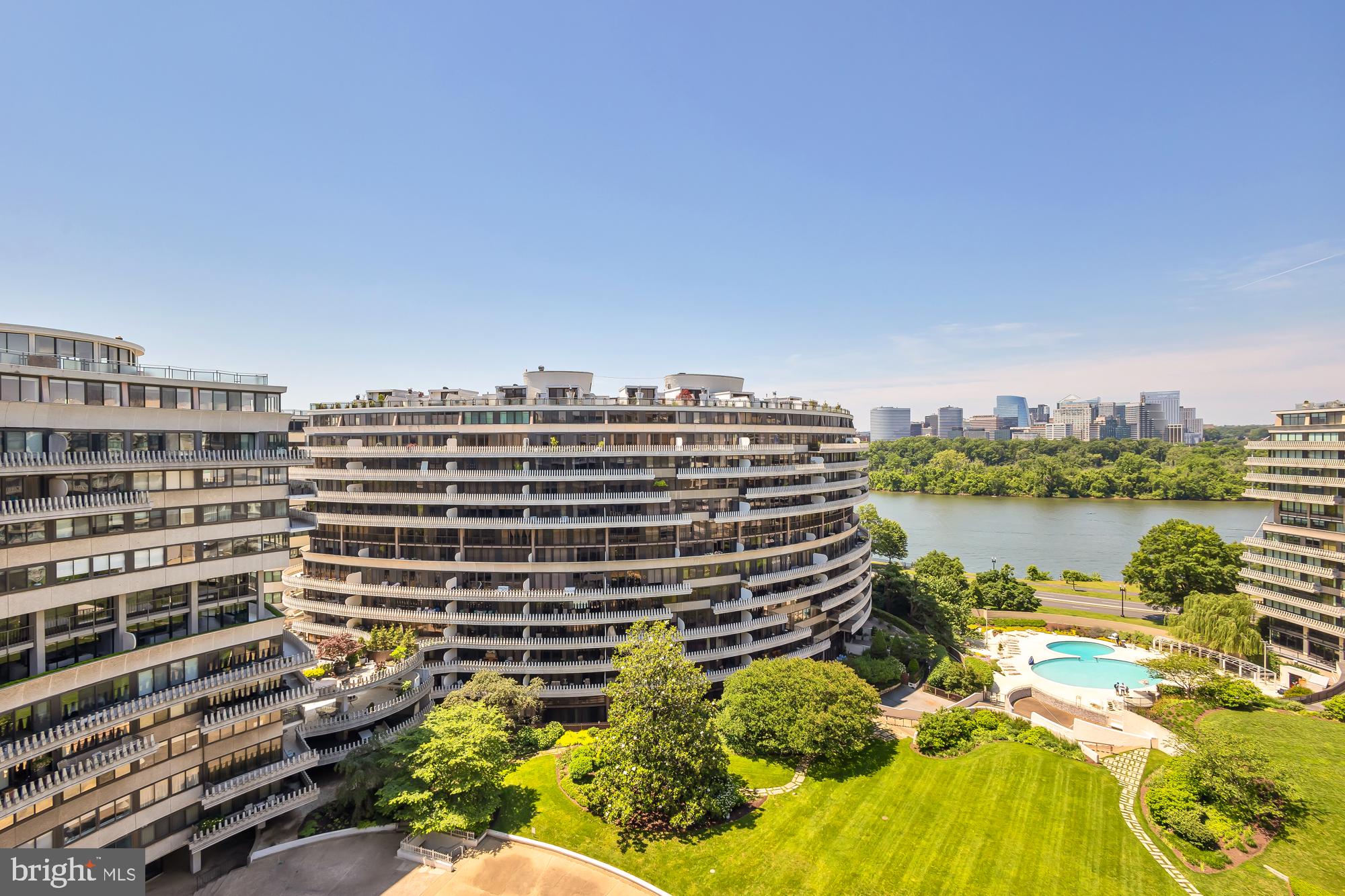FOGGY BOTTOM - Residential