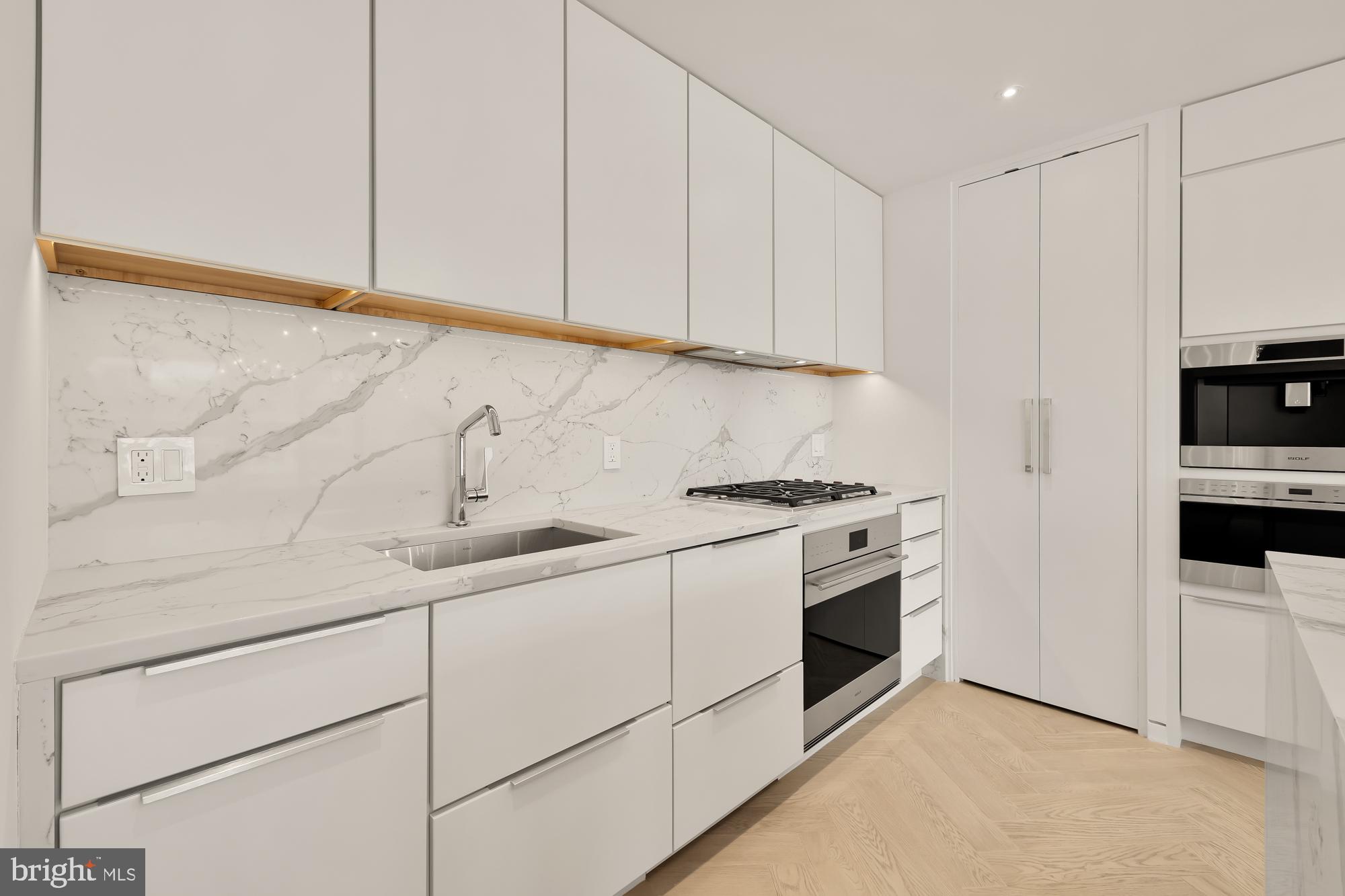 FOGGY BOTTOM - Residential
