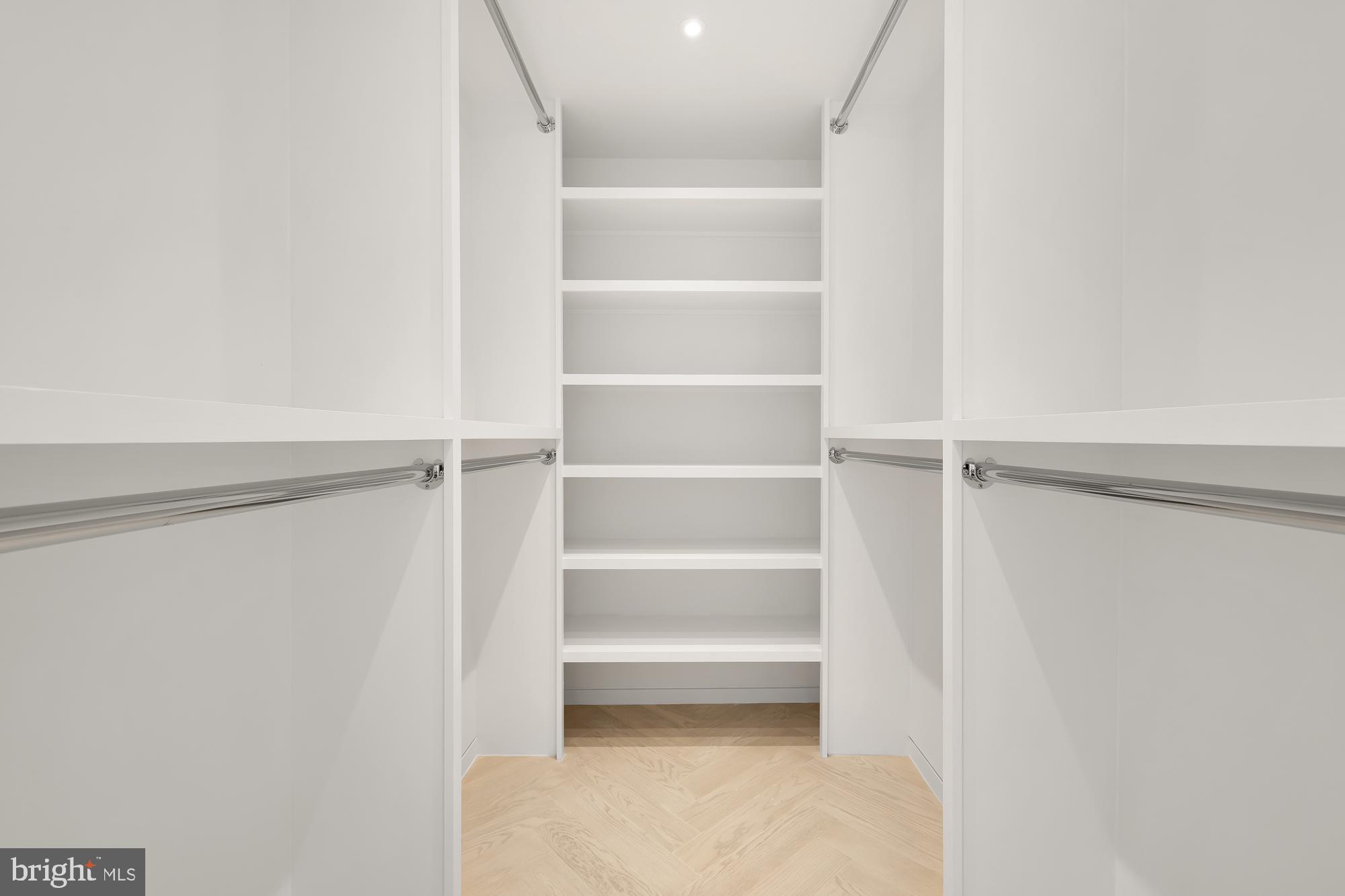 FOGGY BOTTOM - Residential