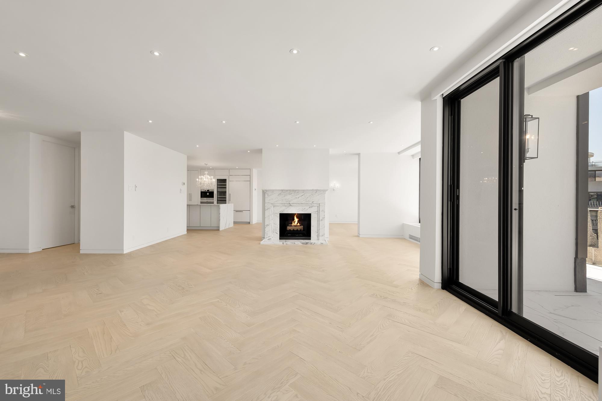 FOGGY BOTTOM - Residential