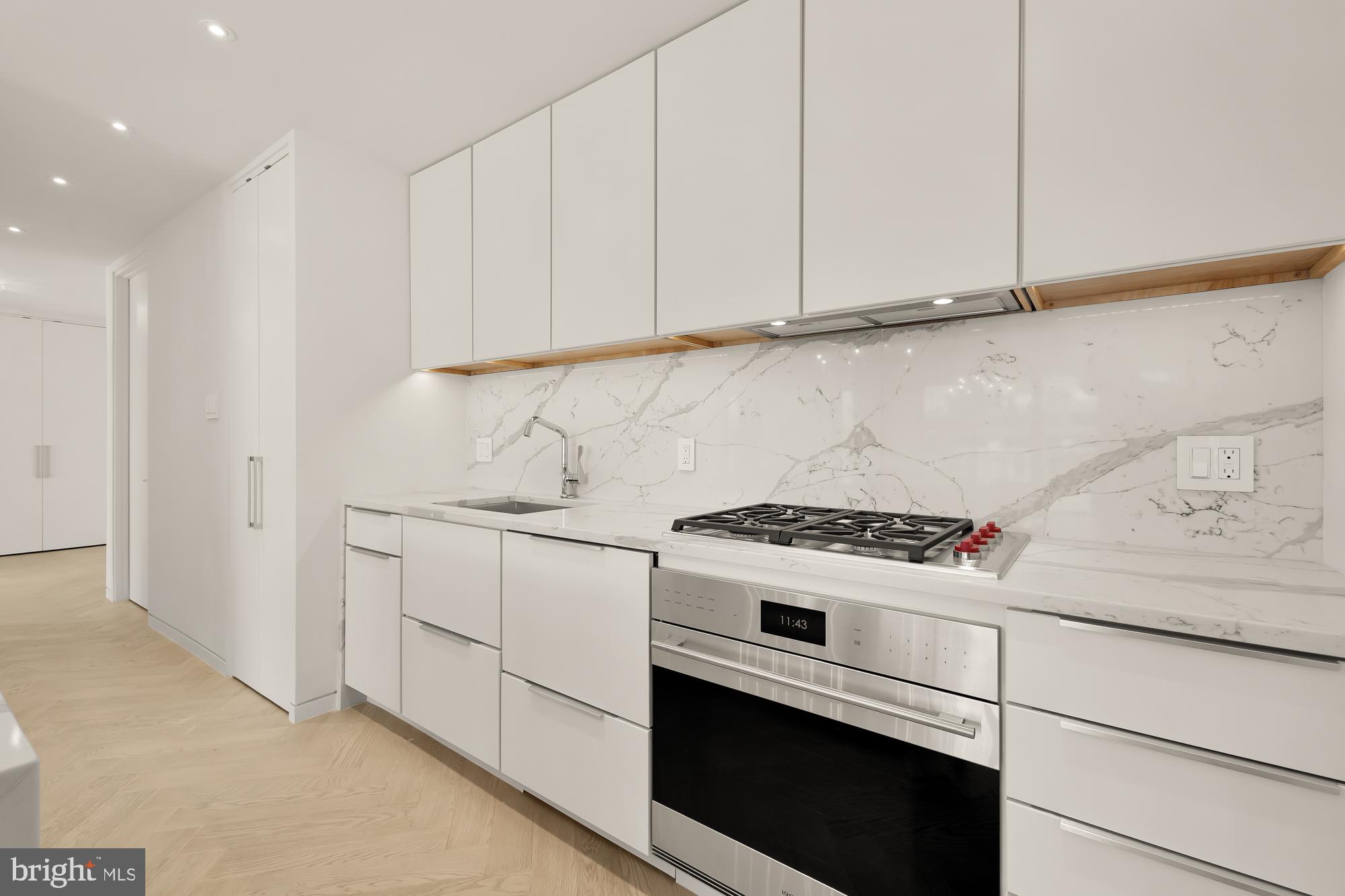 FOGGY BOTTOM - Residential