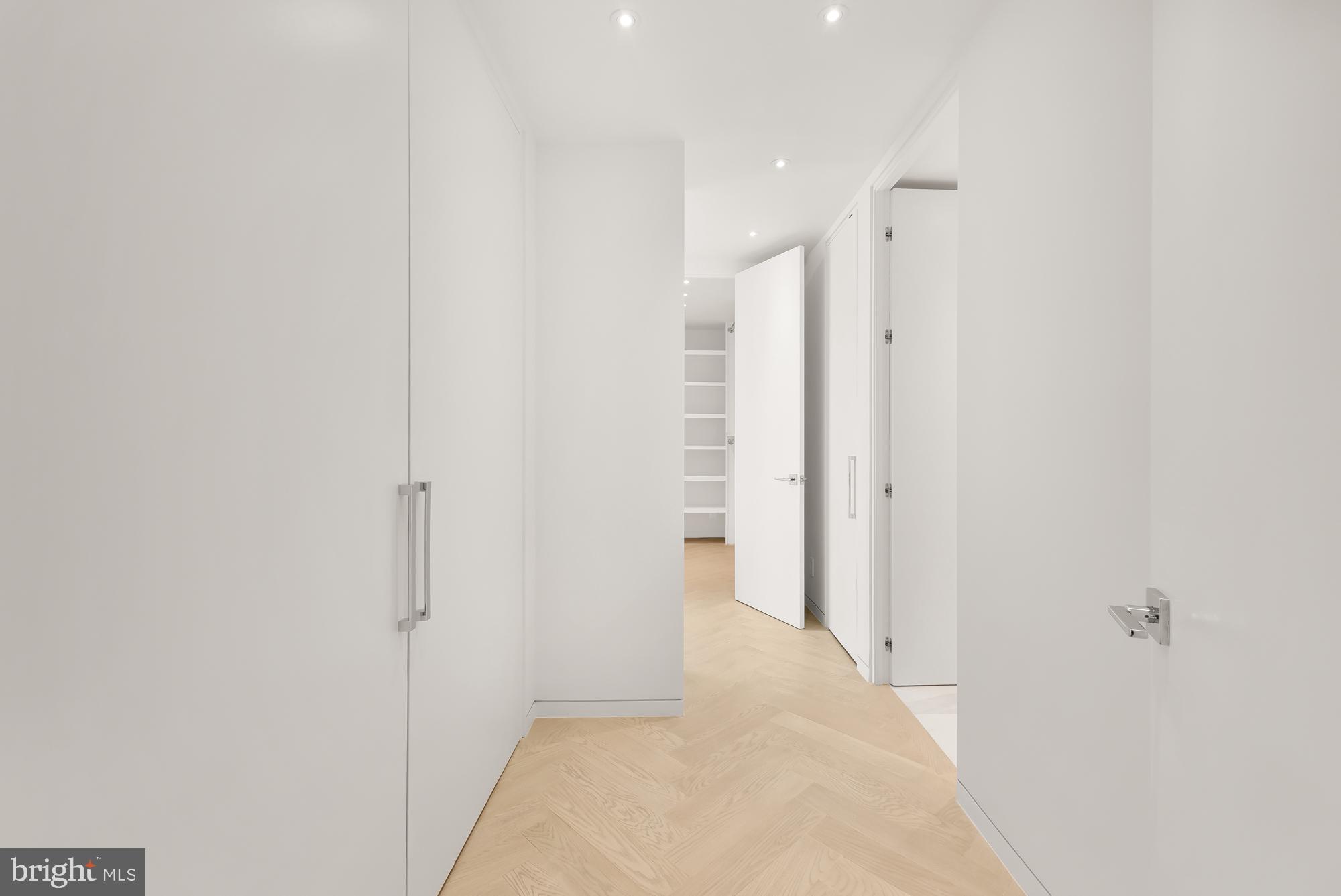 FOGGY BOTTOM - Residential
