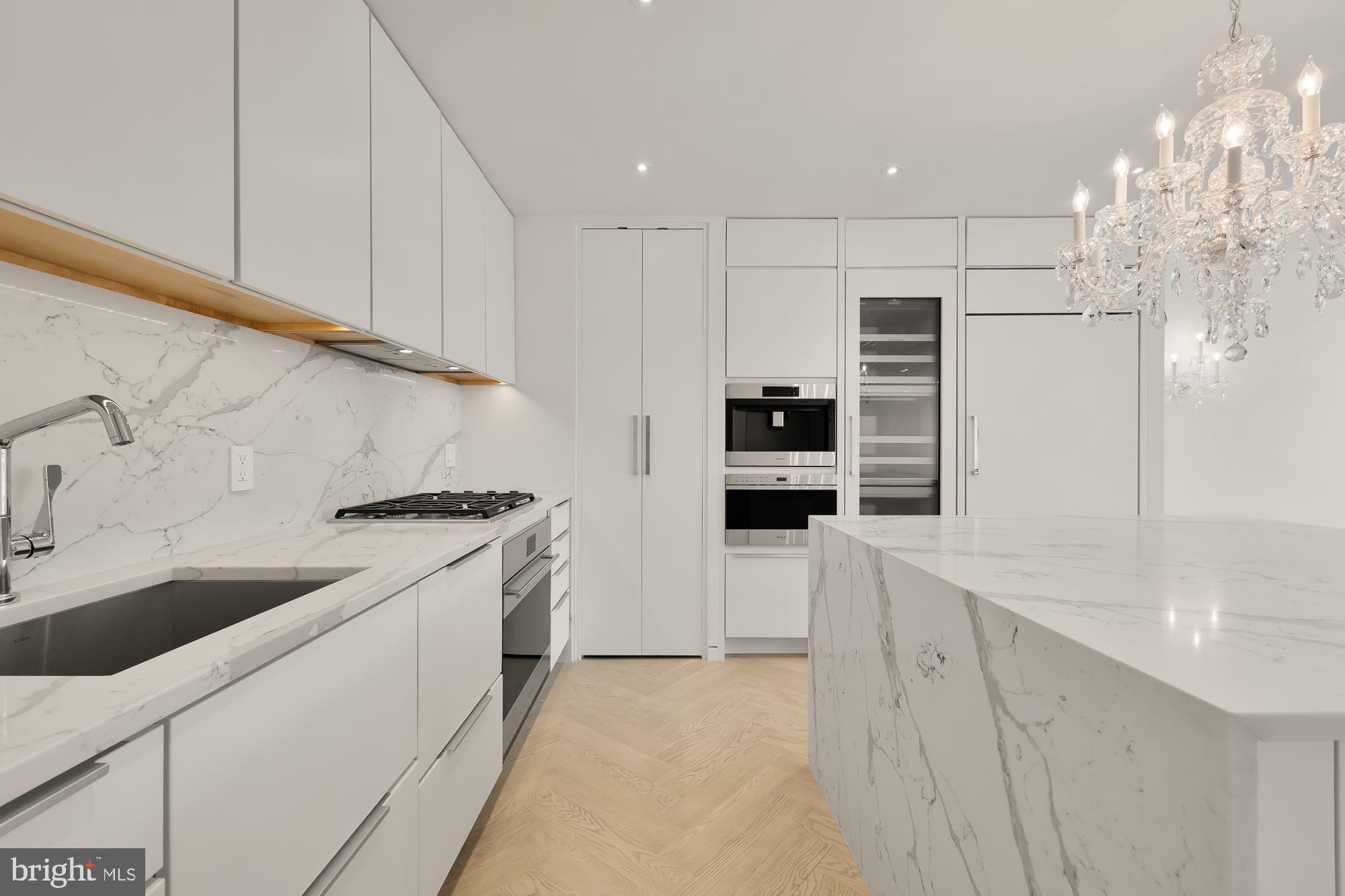 FOGGY BOTTOM - Residential