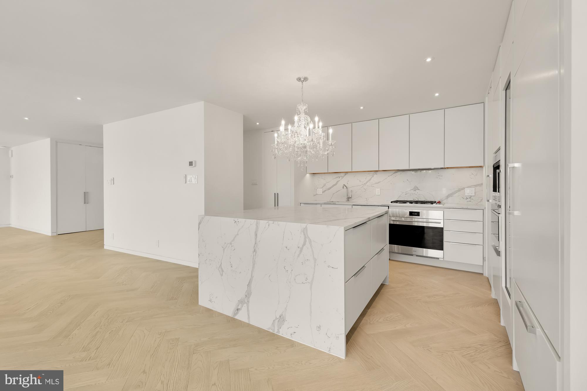 FOGGY BOTTOM - Residential