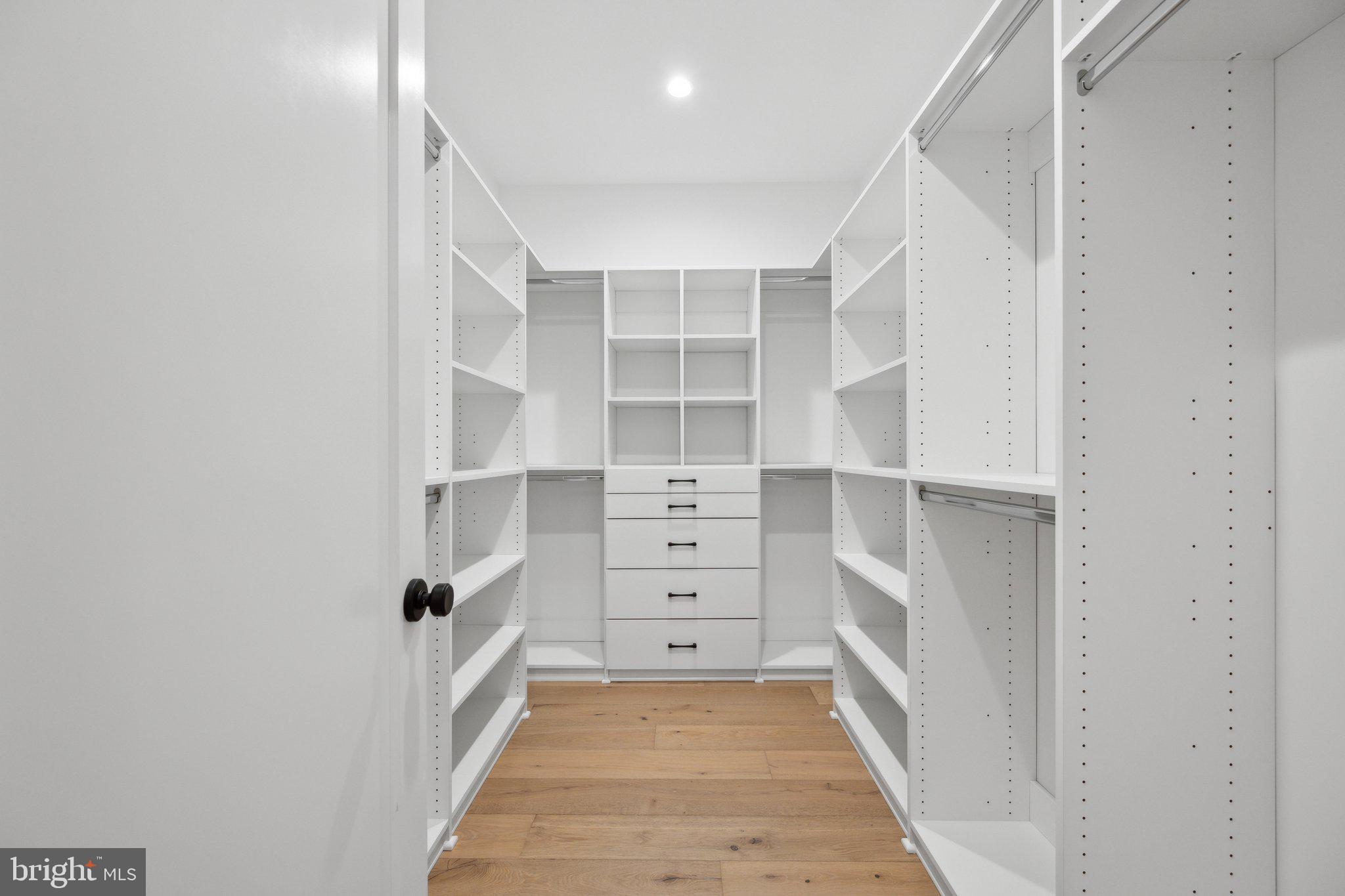 POTOMAC RANCH - Residential