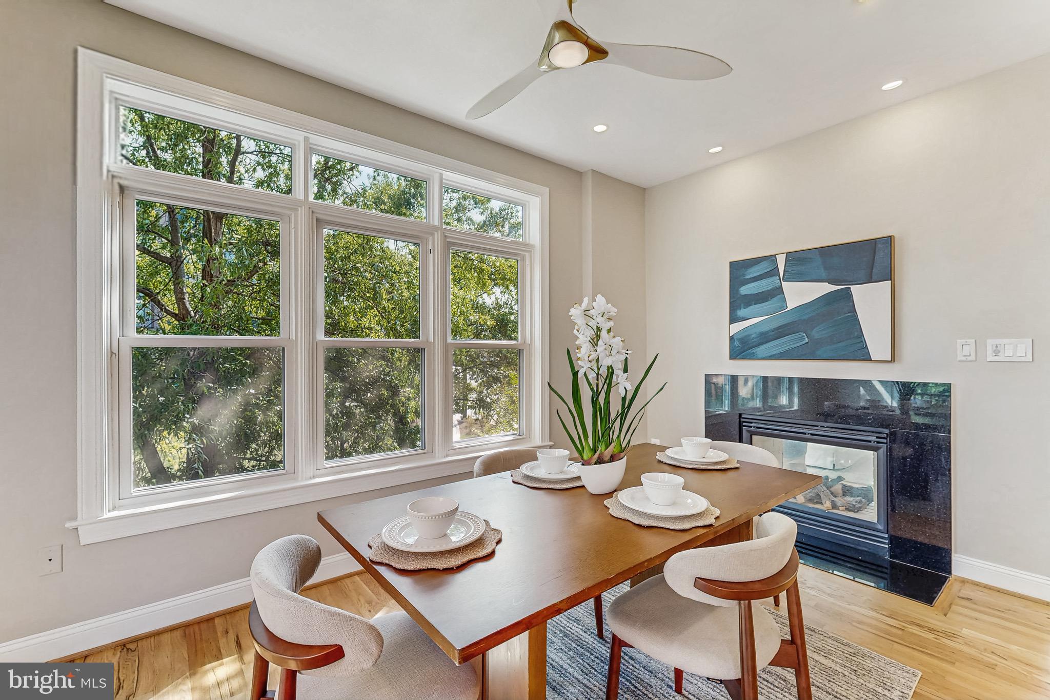 CLARENDON - Residential
