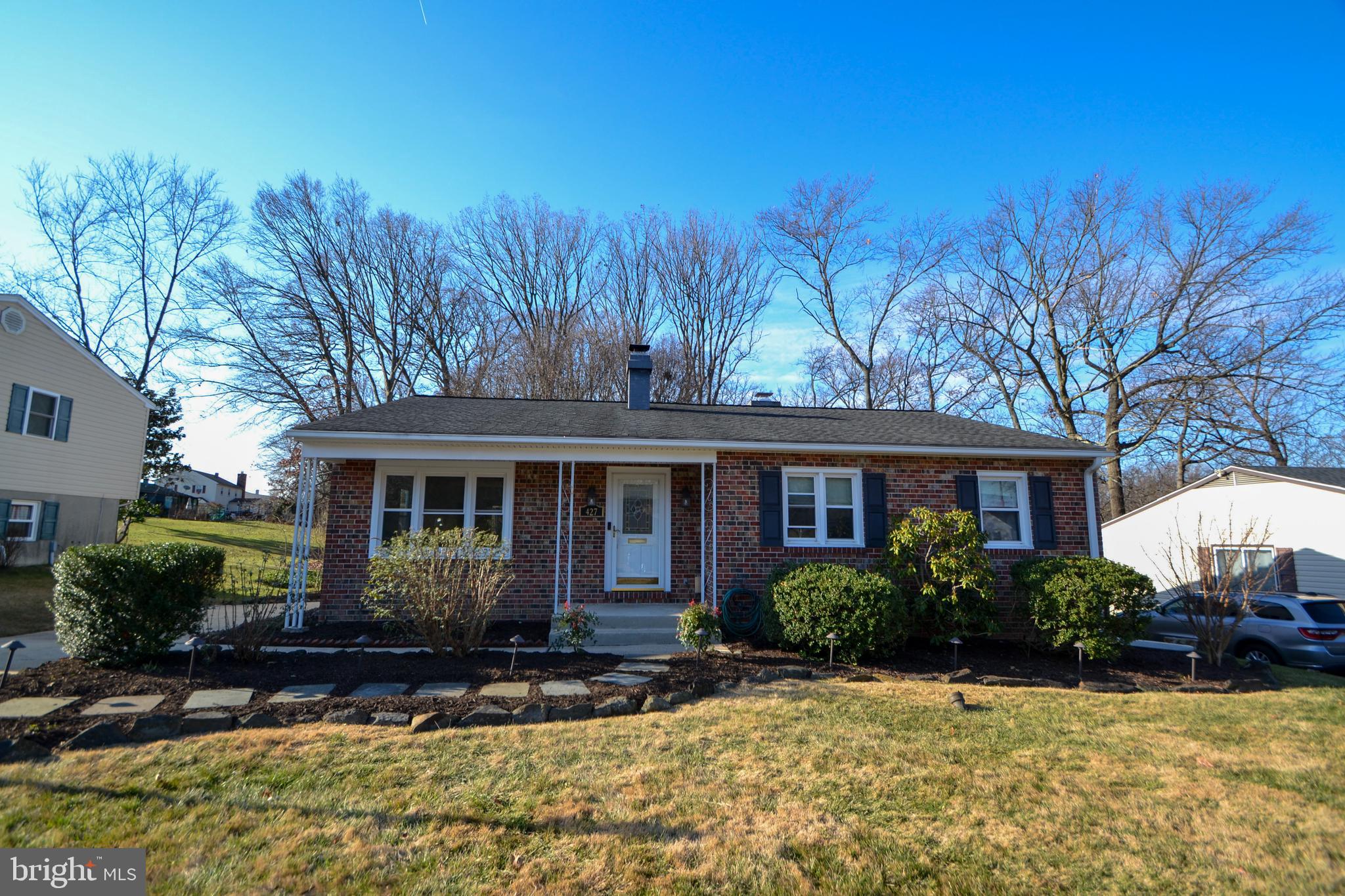 WOODBRIDGE VALLEY - Residential