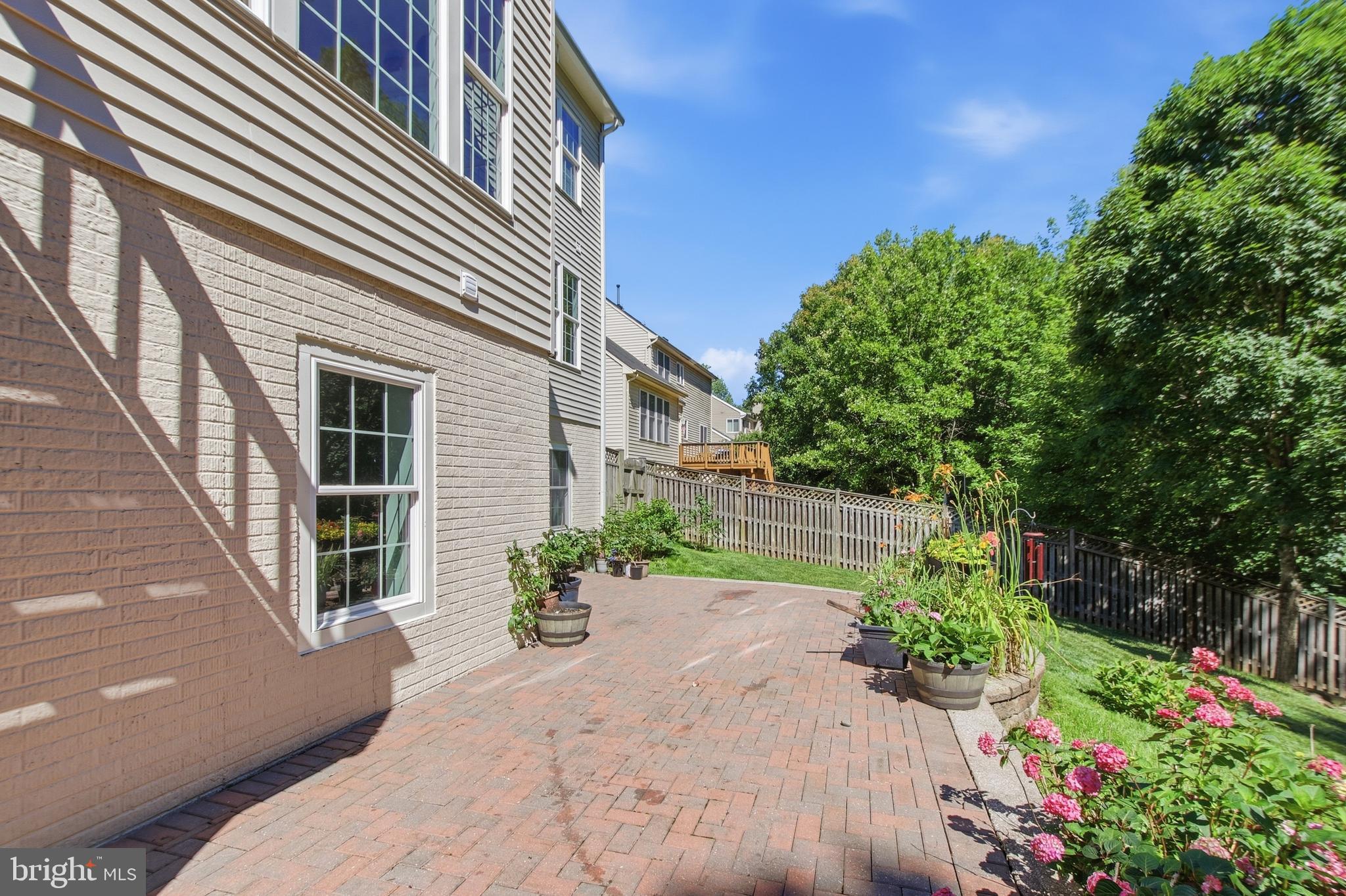 MONCURE WOODS - Residential