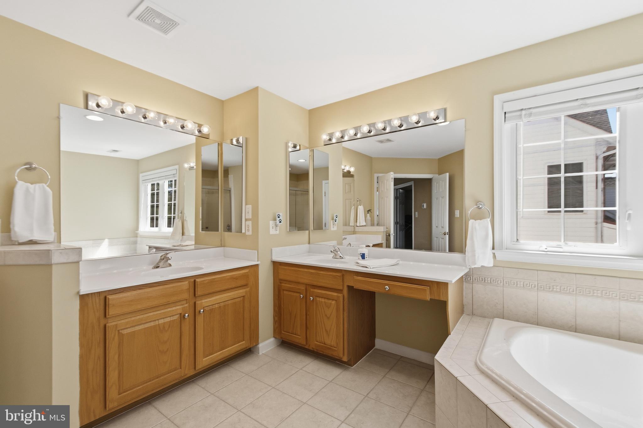 MONCURE WOODS - Residential