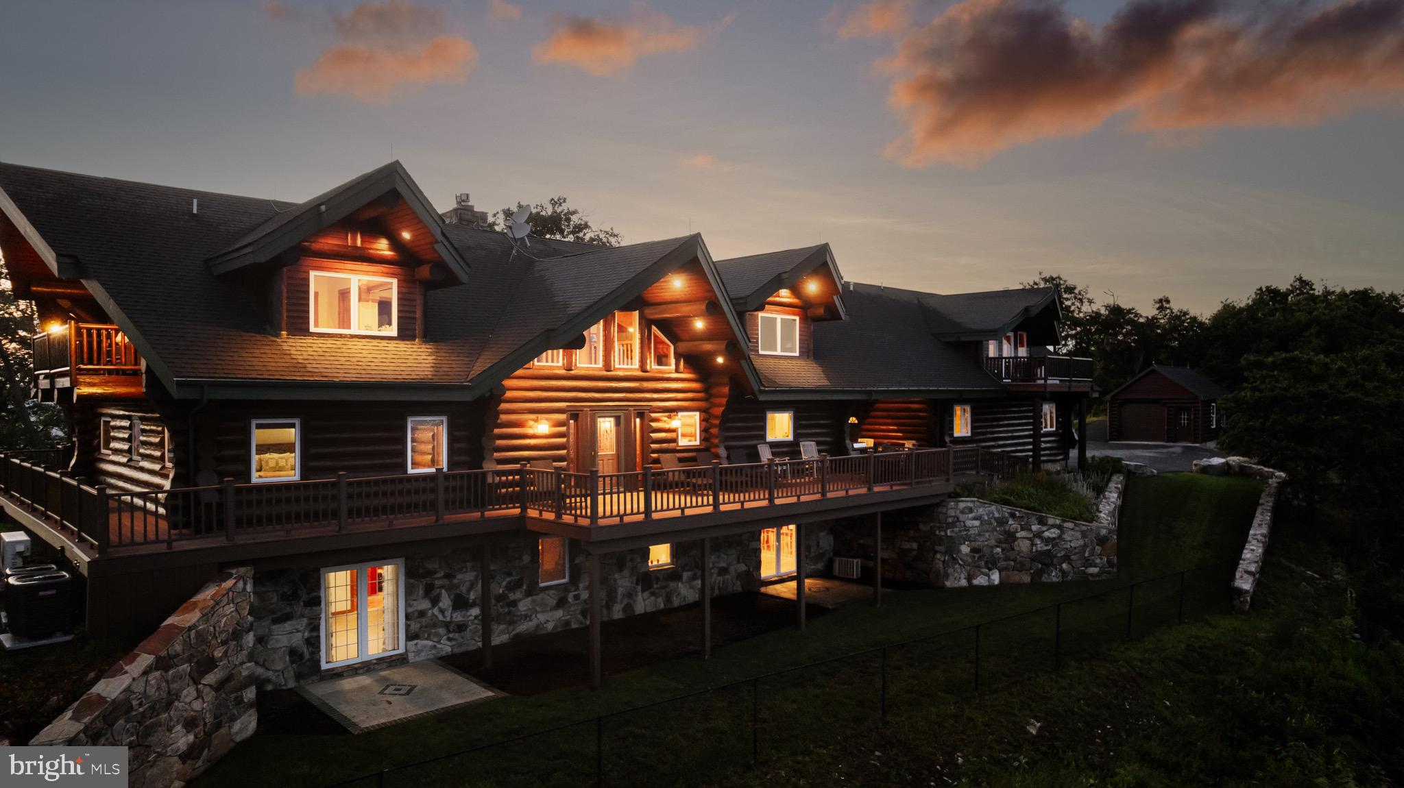 ROUND TOP ESTATES - Residential