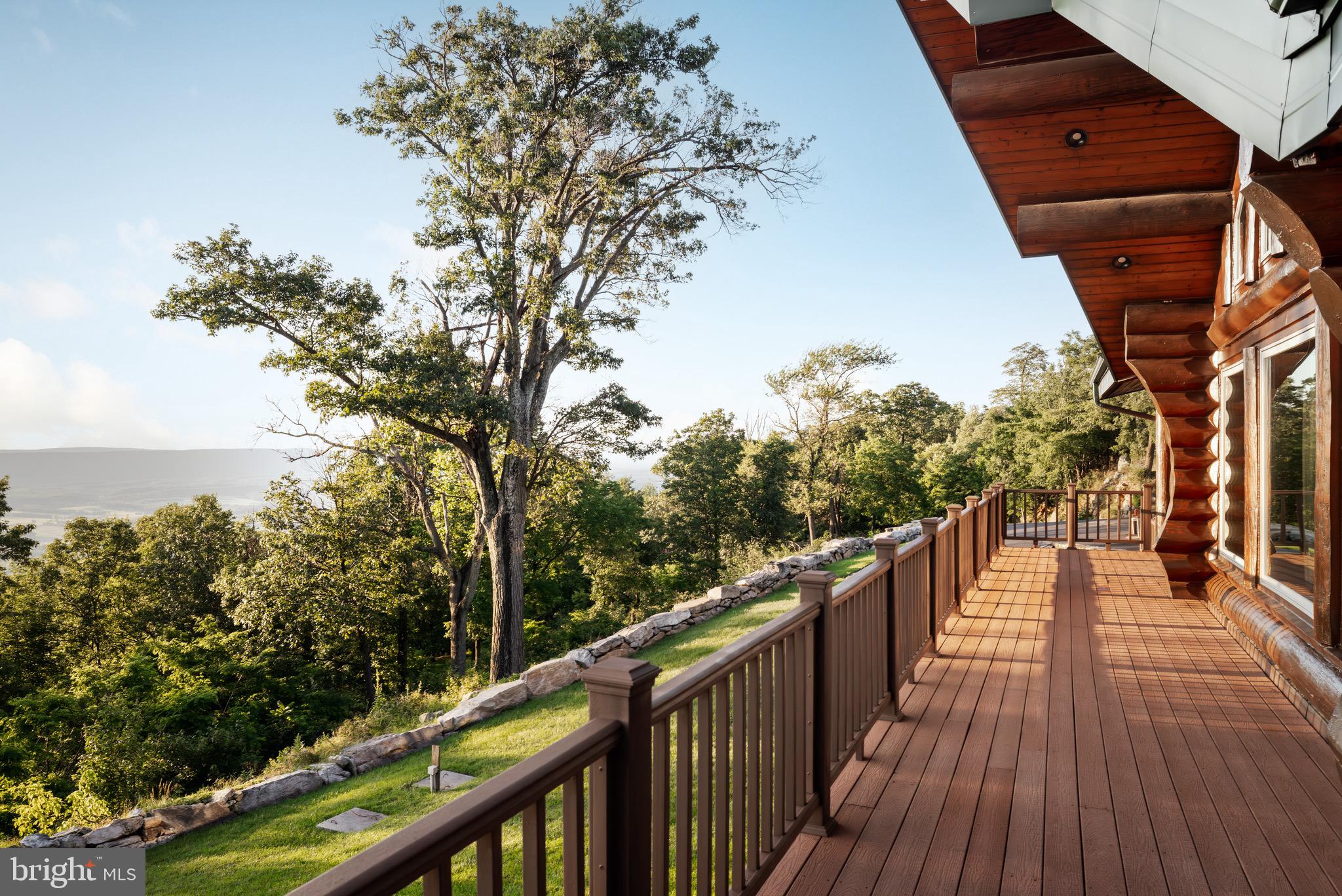 ROUND TOP ESTATES - Residential