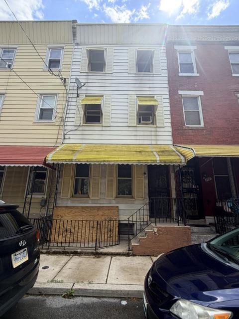 STRAWBERRY MANSION - Residential