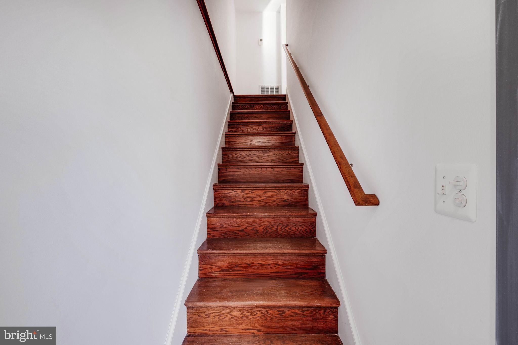 OLD TOWN ALEXANDRIA - Residential Lease