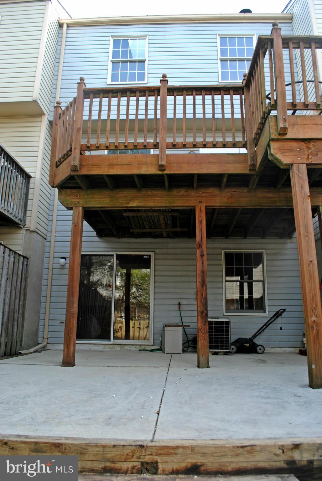 VILLAGE OF SILVER HALL - Residential Lease